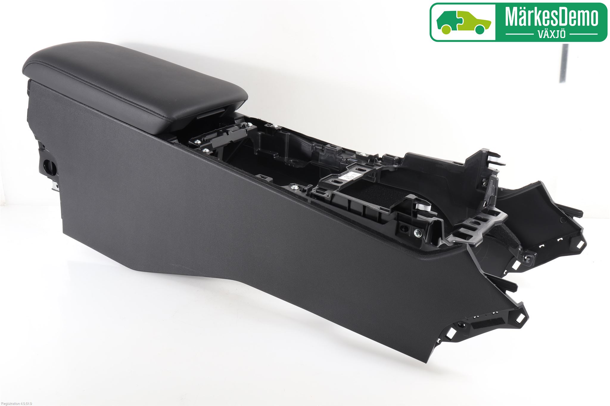 Mazda 3 IV 19- Instrumentkonsoll Gulv