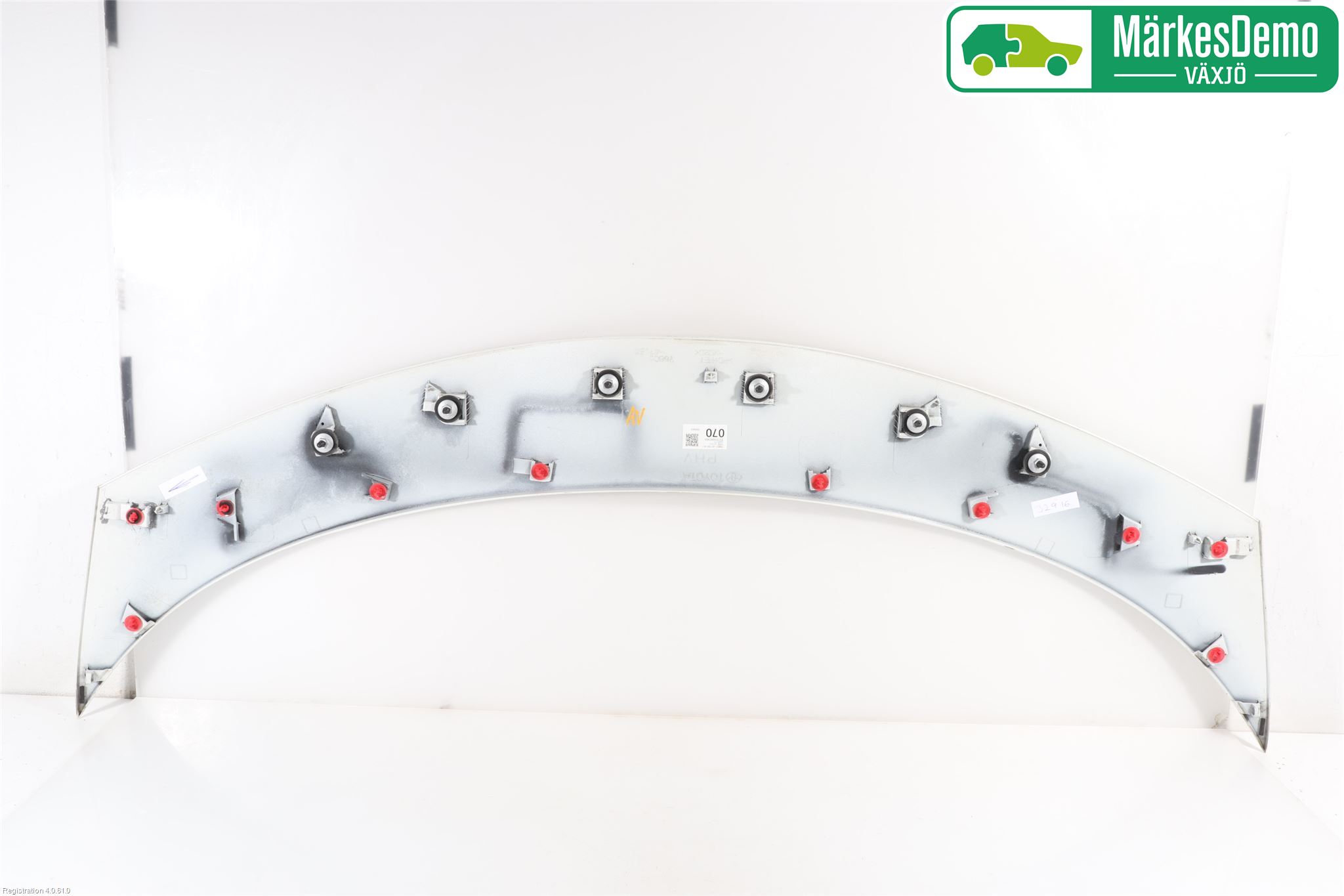 Toyota PRIUS (ZVW50) 16-21 Refleksplate - Skiltplate