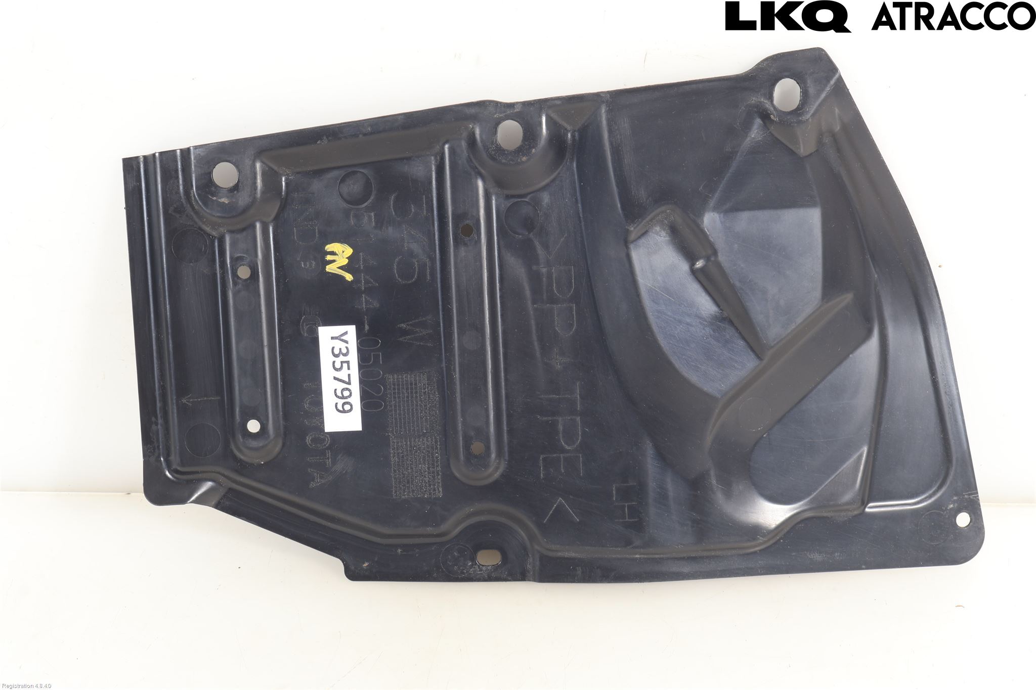 Toyota AVENSIS 16-18 Bunnplate U Motor-Gear-Dørk