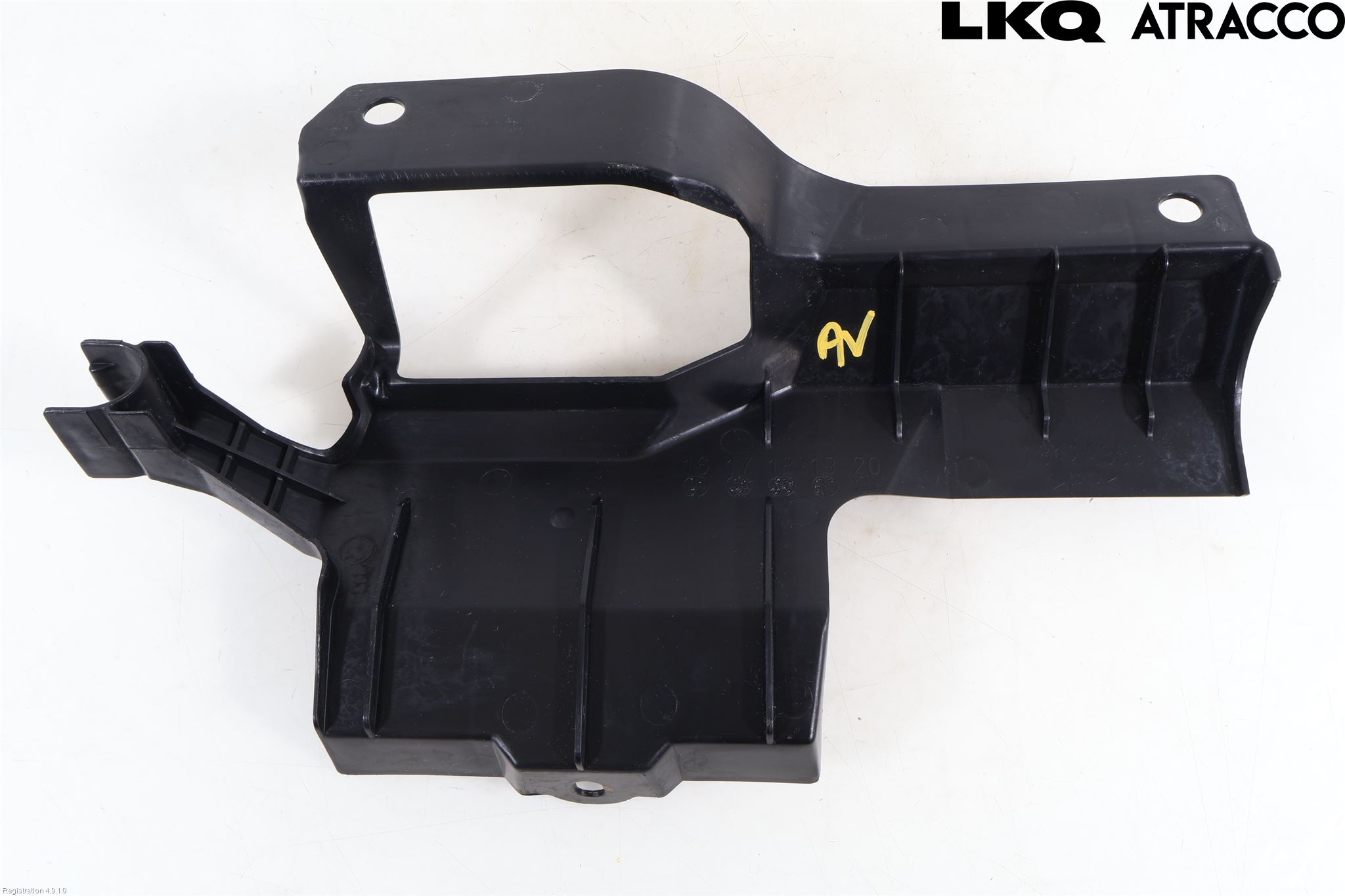 Mitsubishi OUTLANDER 13-21 Luftstyring Front