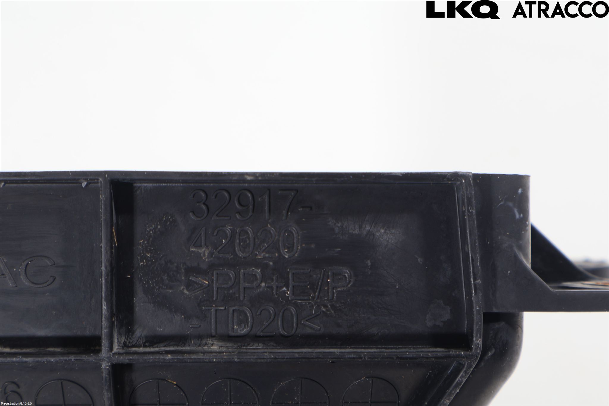 Toyota RAV4 19- Luftstyring Front