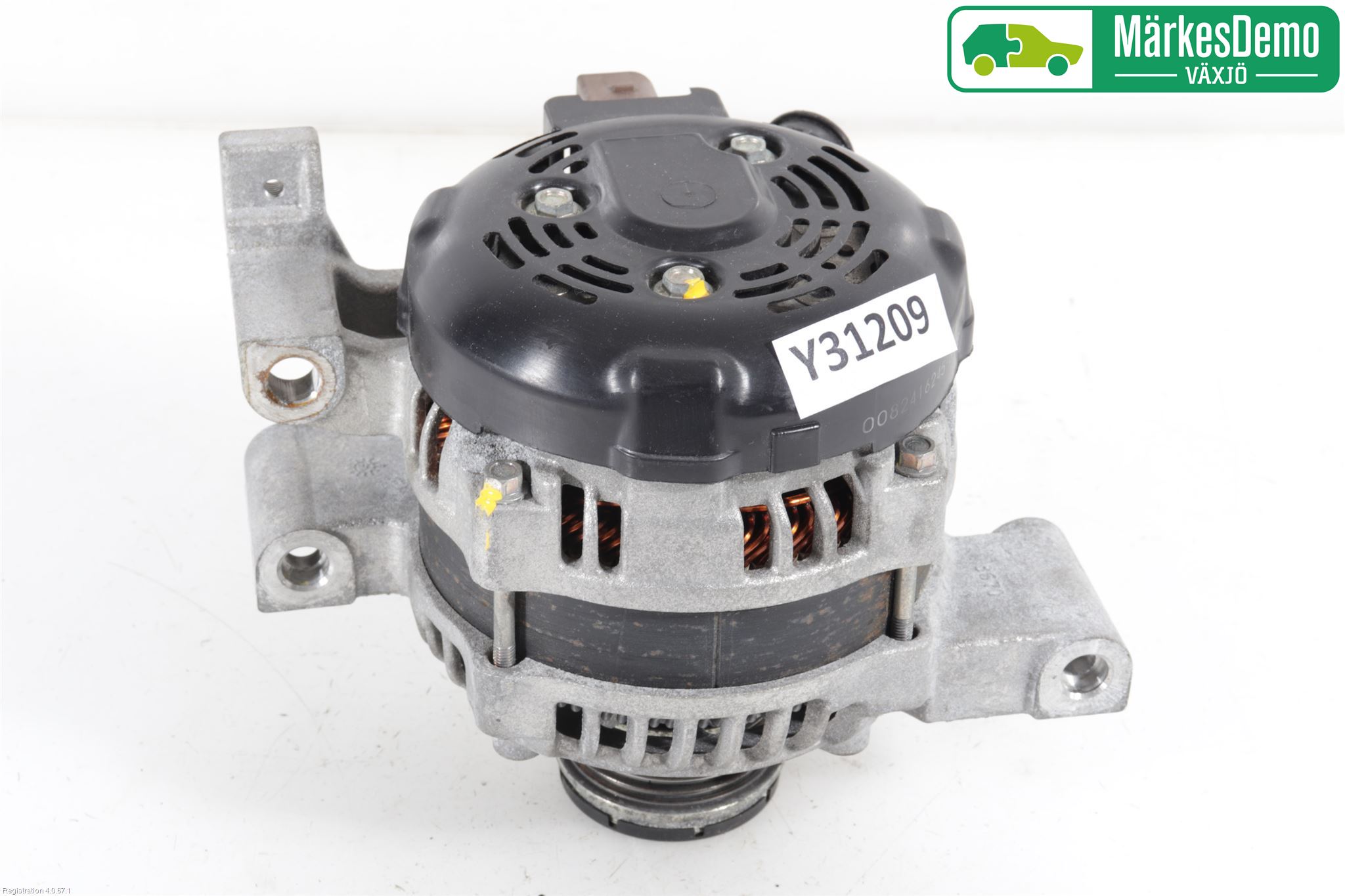 Toyota AURIS 13-19 Dynamo