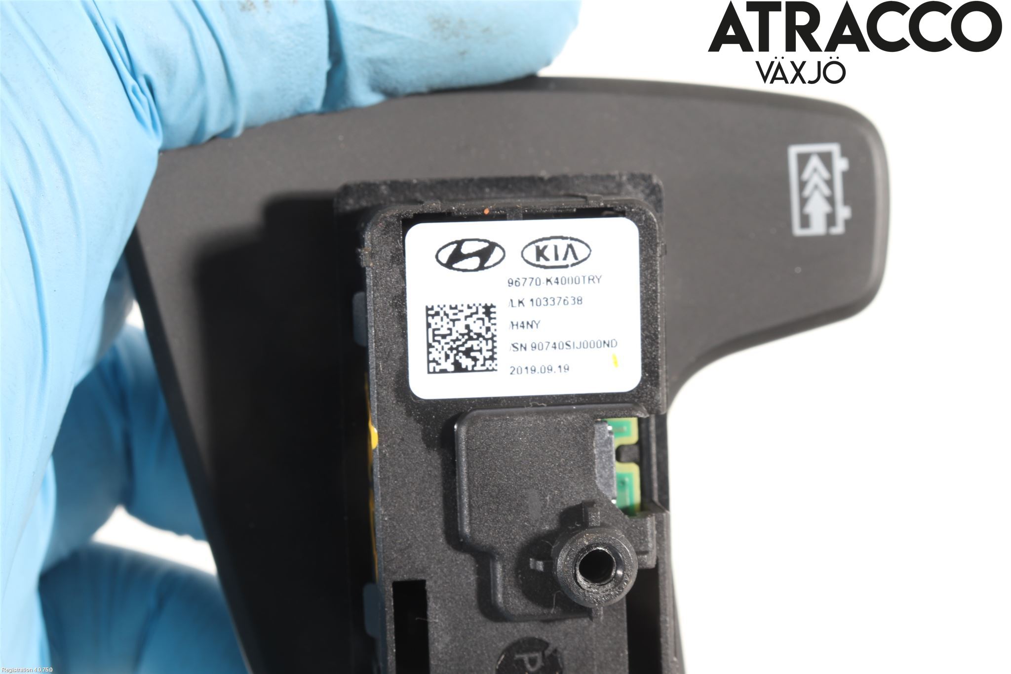 Hyundai KONA/ELECTRIC OS 18-23 Bryter Ratt Radio-Stereo