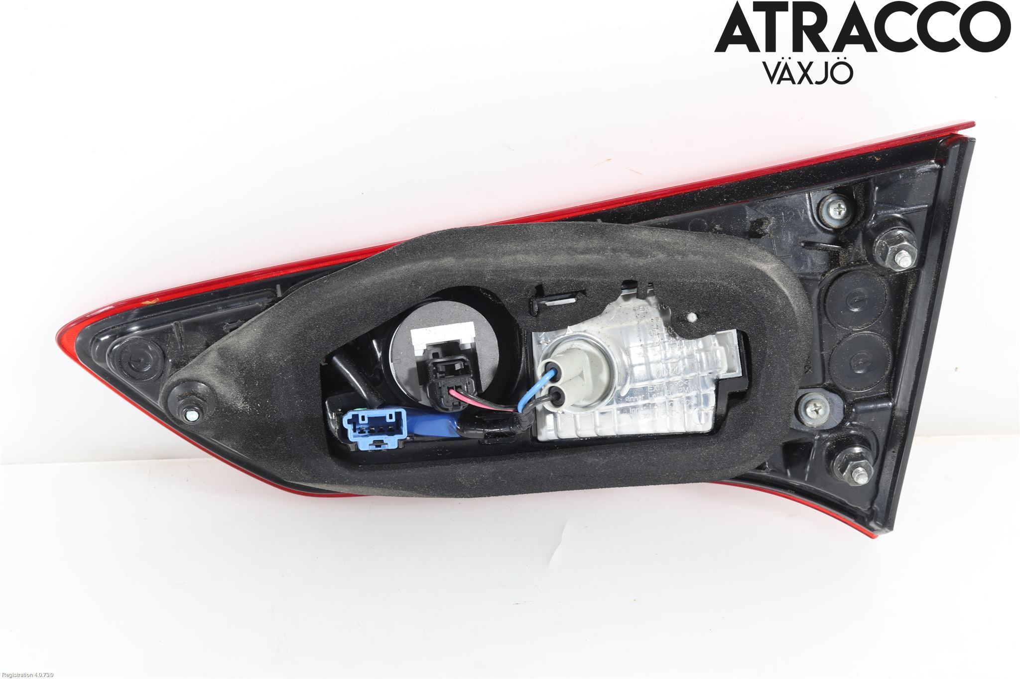 Toyota YARIS XP130 15-20 Baklykt Venstre  På Luke(Indre