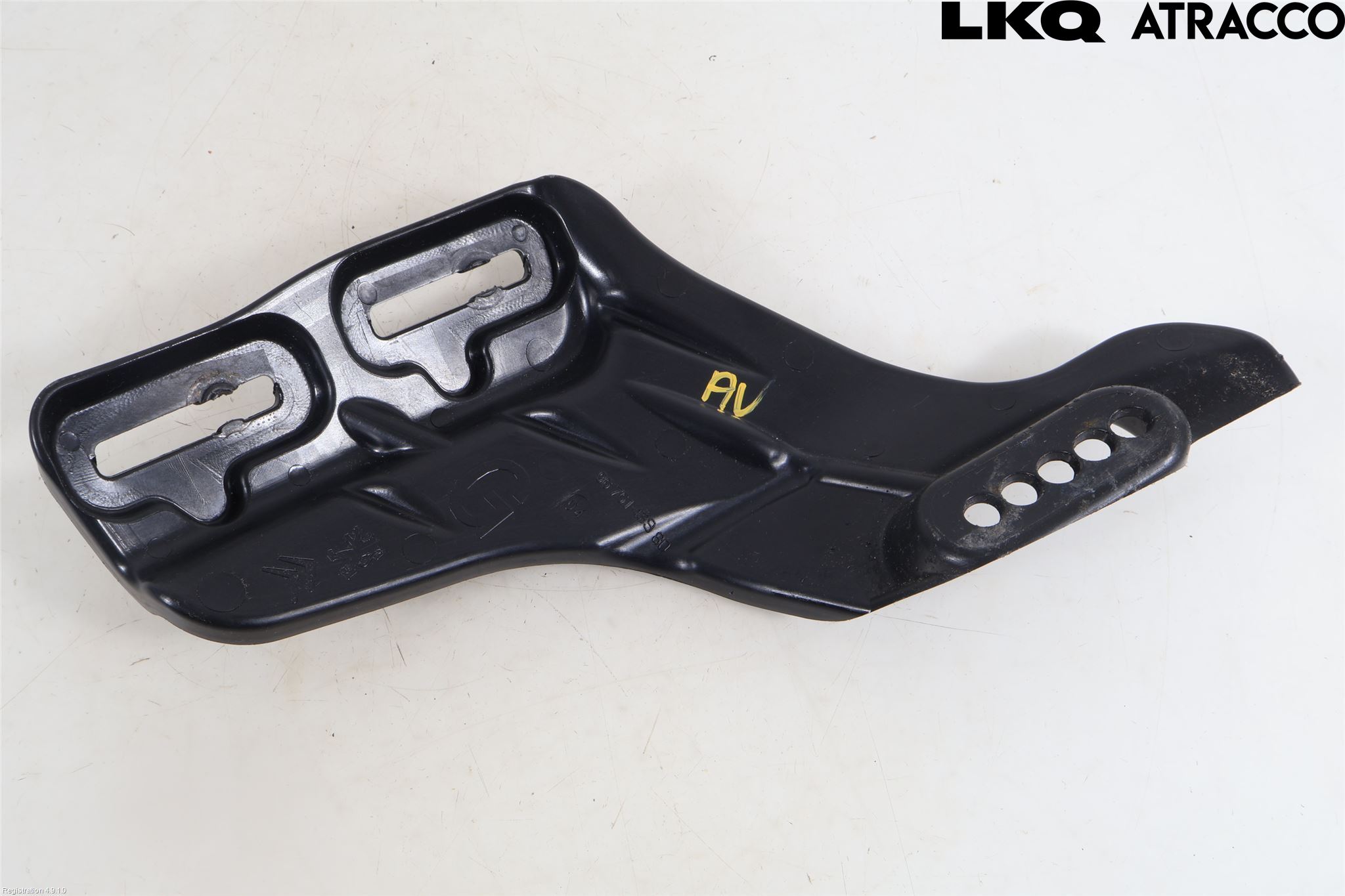 Peugeot 208 12-15 Frontskjermfeste Venstre