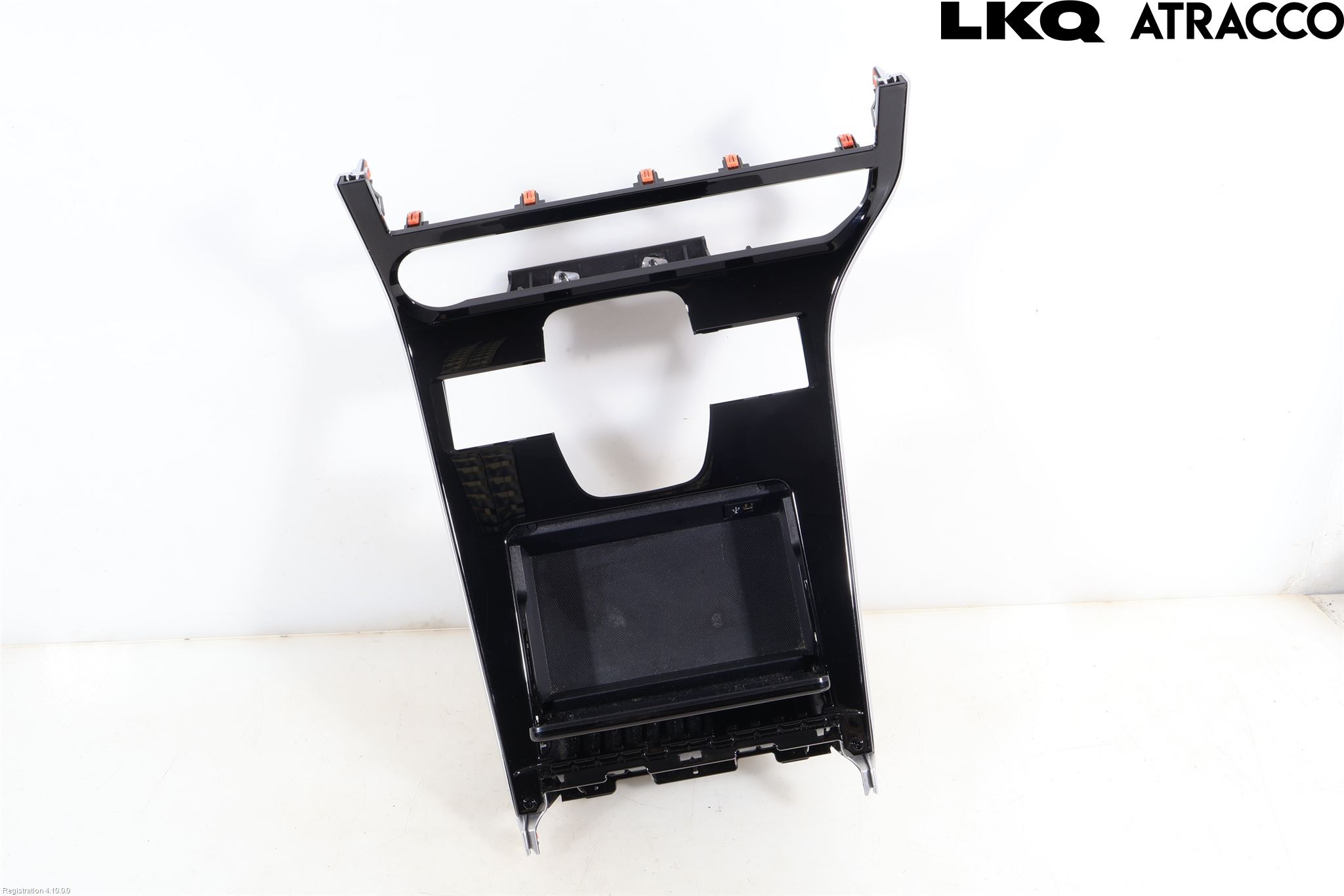 Toyota bZ4X EA10 22- Instrumentkonsoll Midt