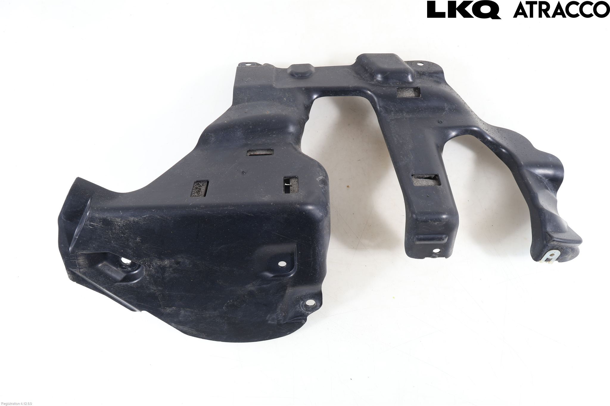 BMW 5 G30/G31/F90 17-23 Bunnplate U Motor-Gear-Dørk