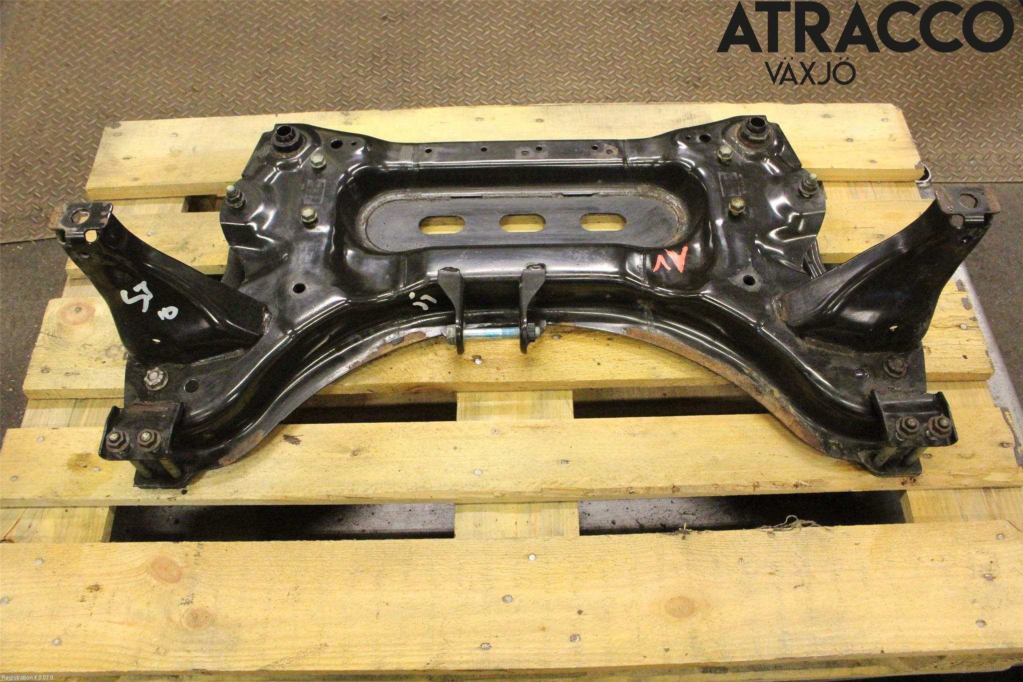 Nissan QASHQAI 14-17 Forstillingsbjelke(Tvergående)