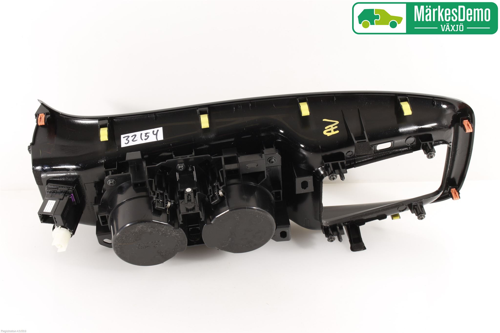 Toyota PRIUS (ZVW50) 16-21 Instrumentkonsoll Gulv