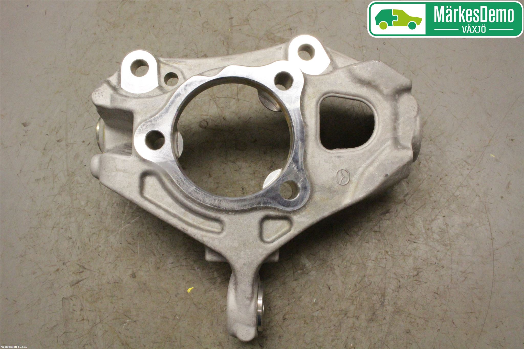 Mazda MX-5 IV (ND/ND2/ND3) MIATA 15- Spindel Vf