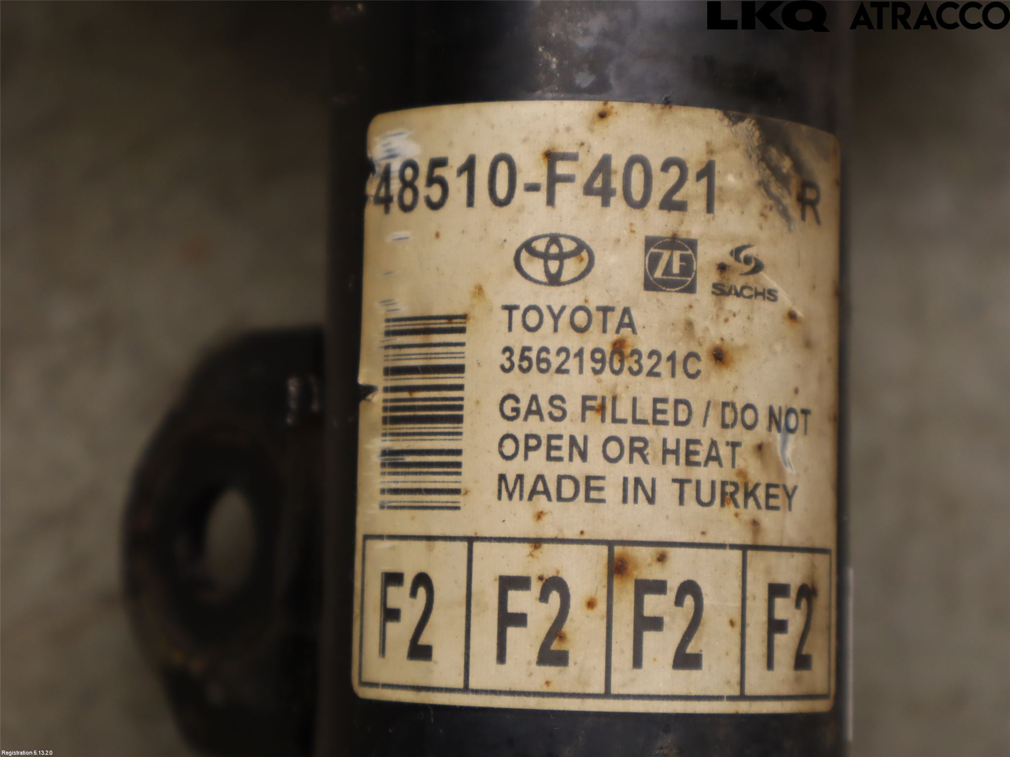 Toyota C-HR 16-23 Fjærbein Foran Høyre