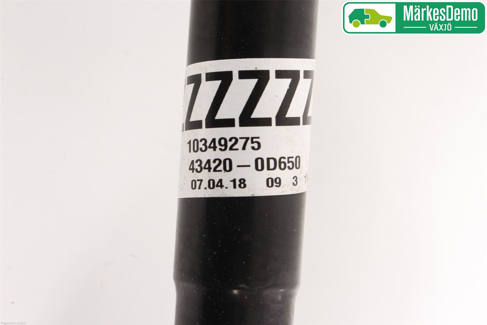 Toyota YARIS XP130 15-20 Drivaksel Foran Kompl Venstre