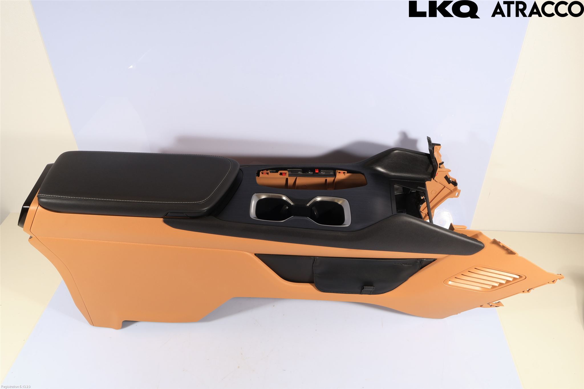 Lexus RZ 23- Instrumentkonsoll Gulv
