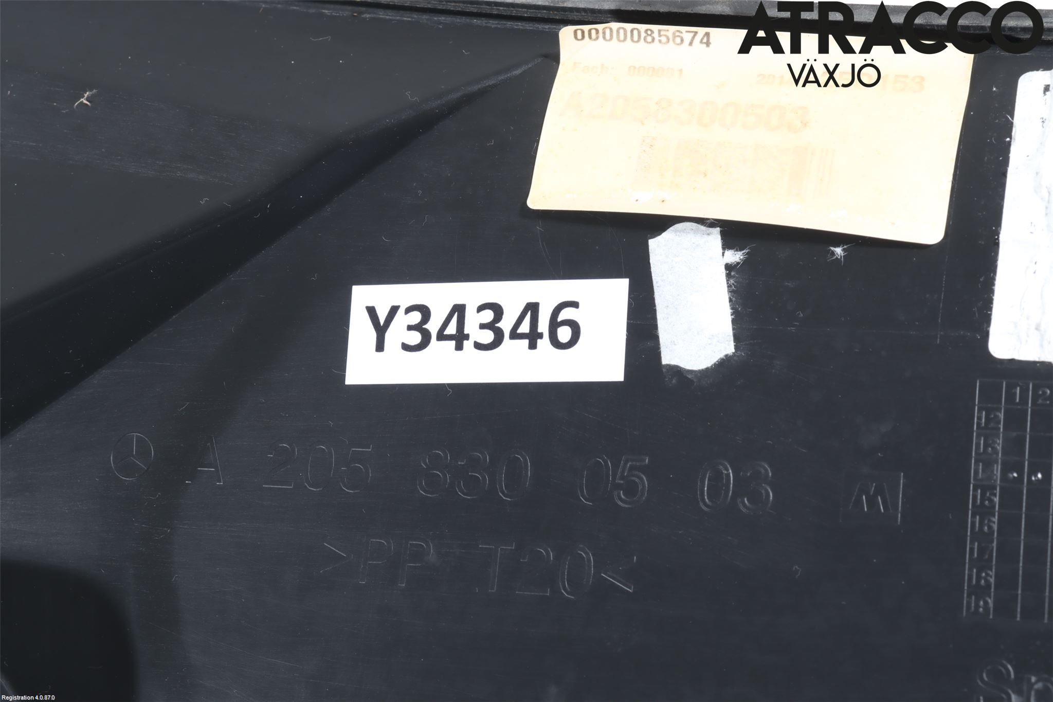 Mercedes-Benz MB C-KLASS (W205) 14-21 Visker Deksel-Grill-Under Frr
