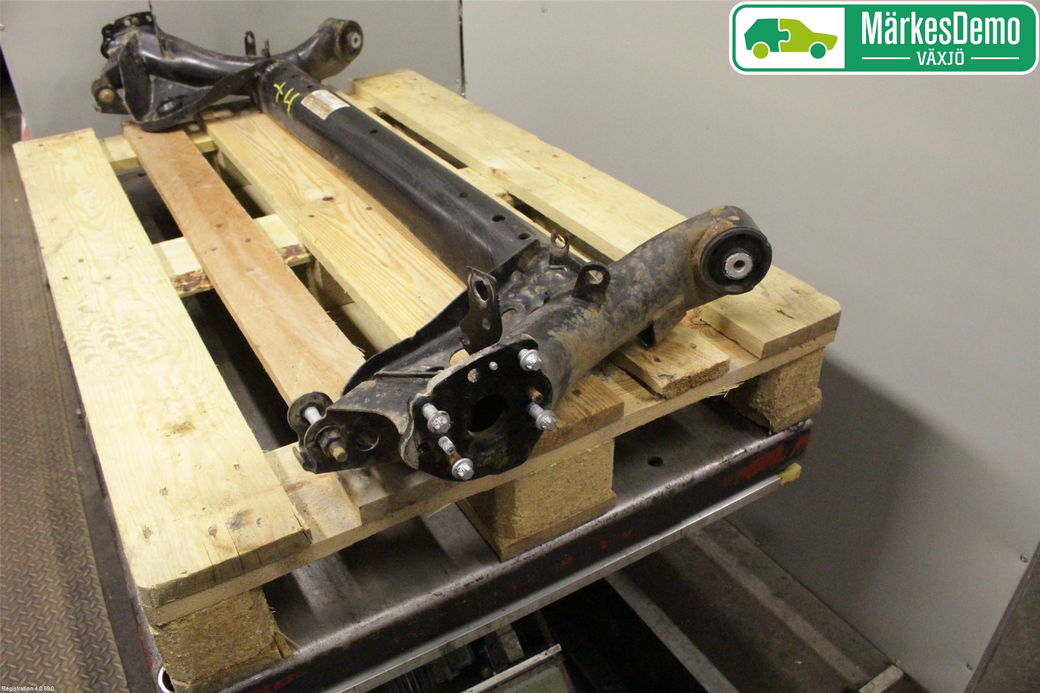 Ford FIESTA 13-17 Bakaksel Feste Travers-Ramme