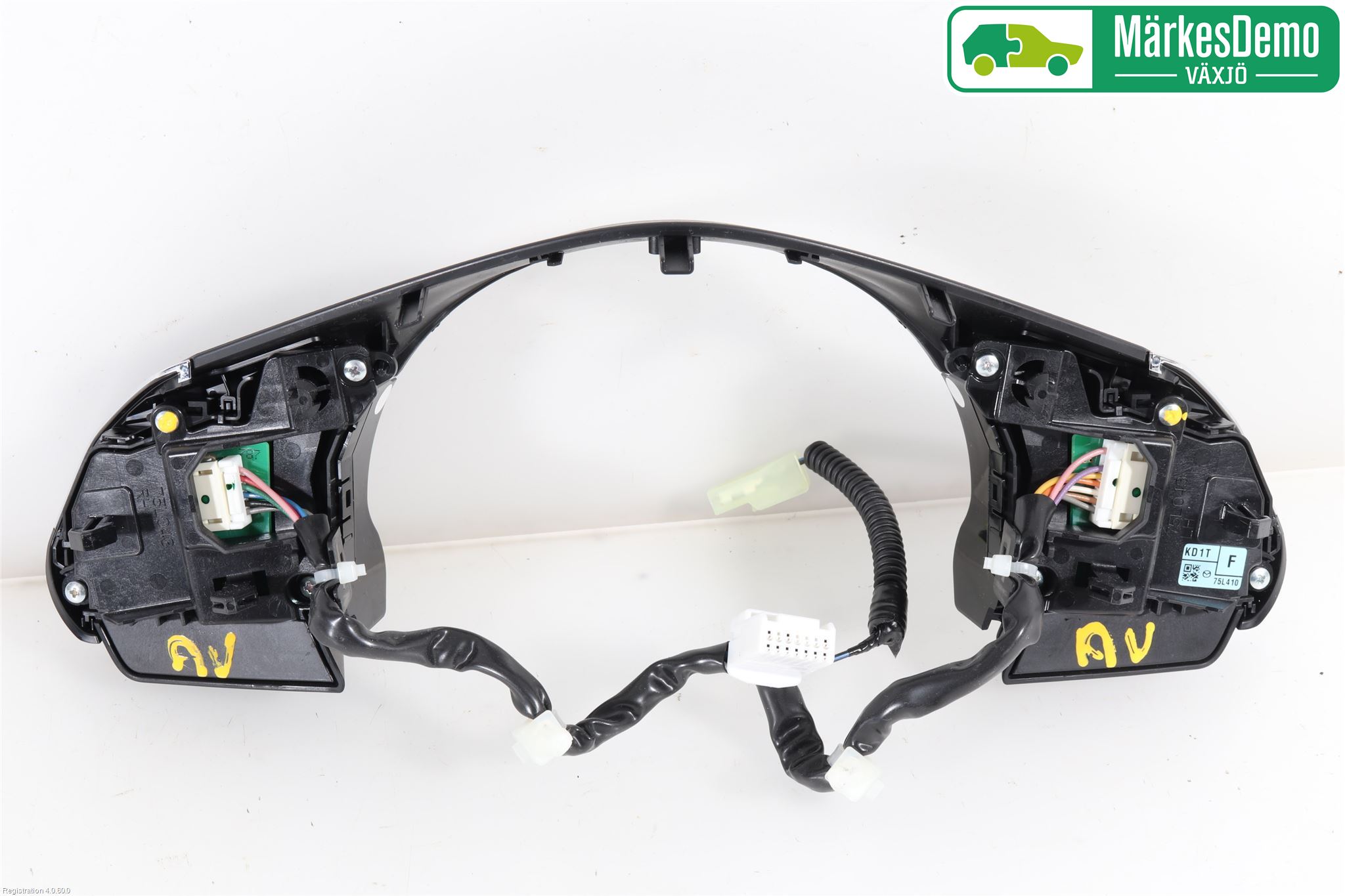 Mazda CX-5 17- Bryter Ratt Radio-Stereo