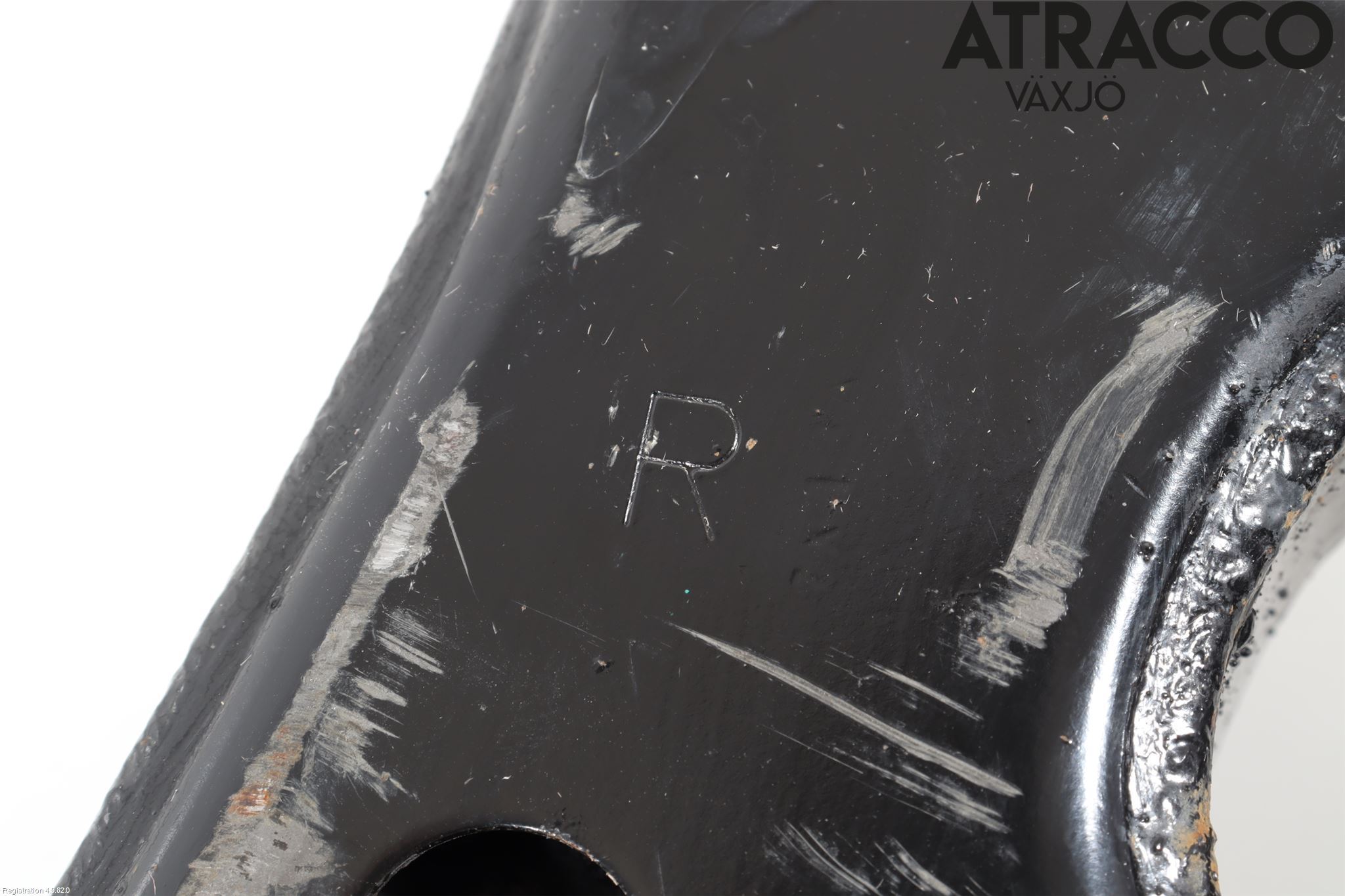 Toyota AURIS 13-19 Bærearm Foran Høyre Nedre