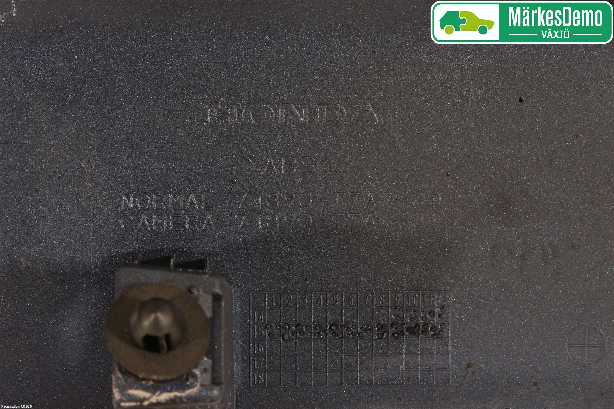 Honda HR-V 15-21 Refleksplate - Skiltplate