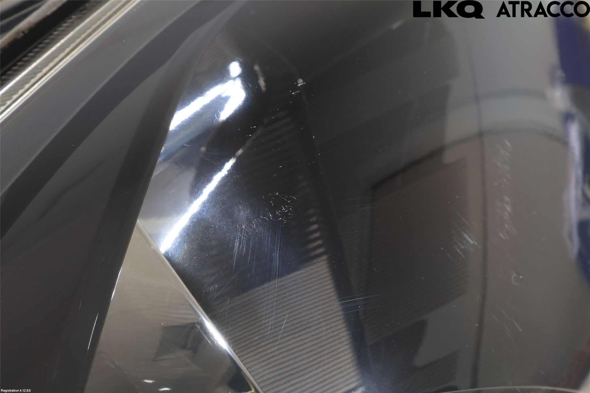 Mazda 2 (DE) 08-15 Frontlykt Høyre