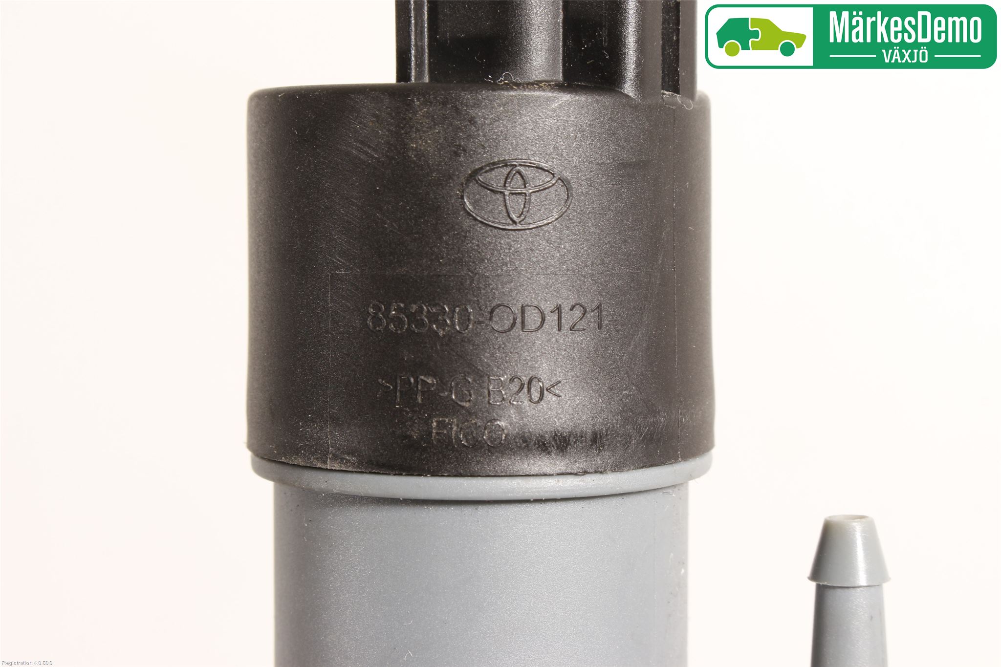Toyota YARIS XP130 15-20 Spylerpumpe Frontrute