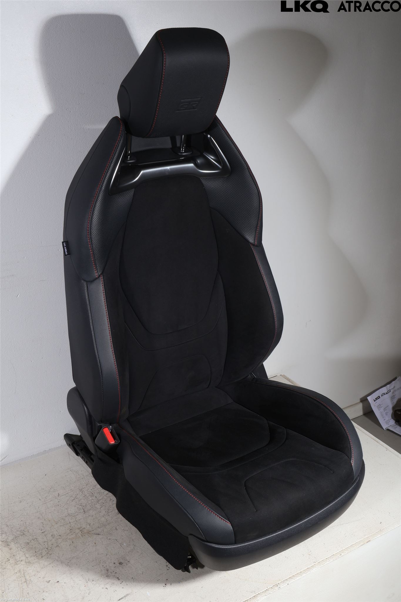 Toyota C-HR 24- Innr Sete Foran Venstre