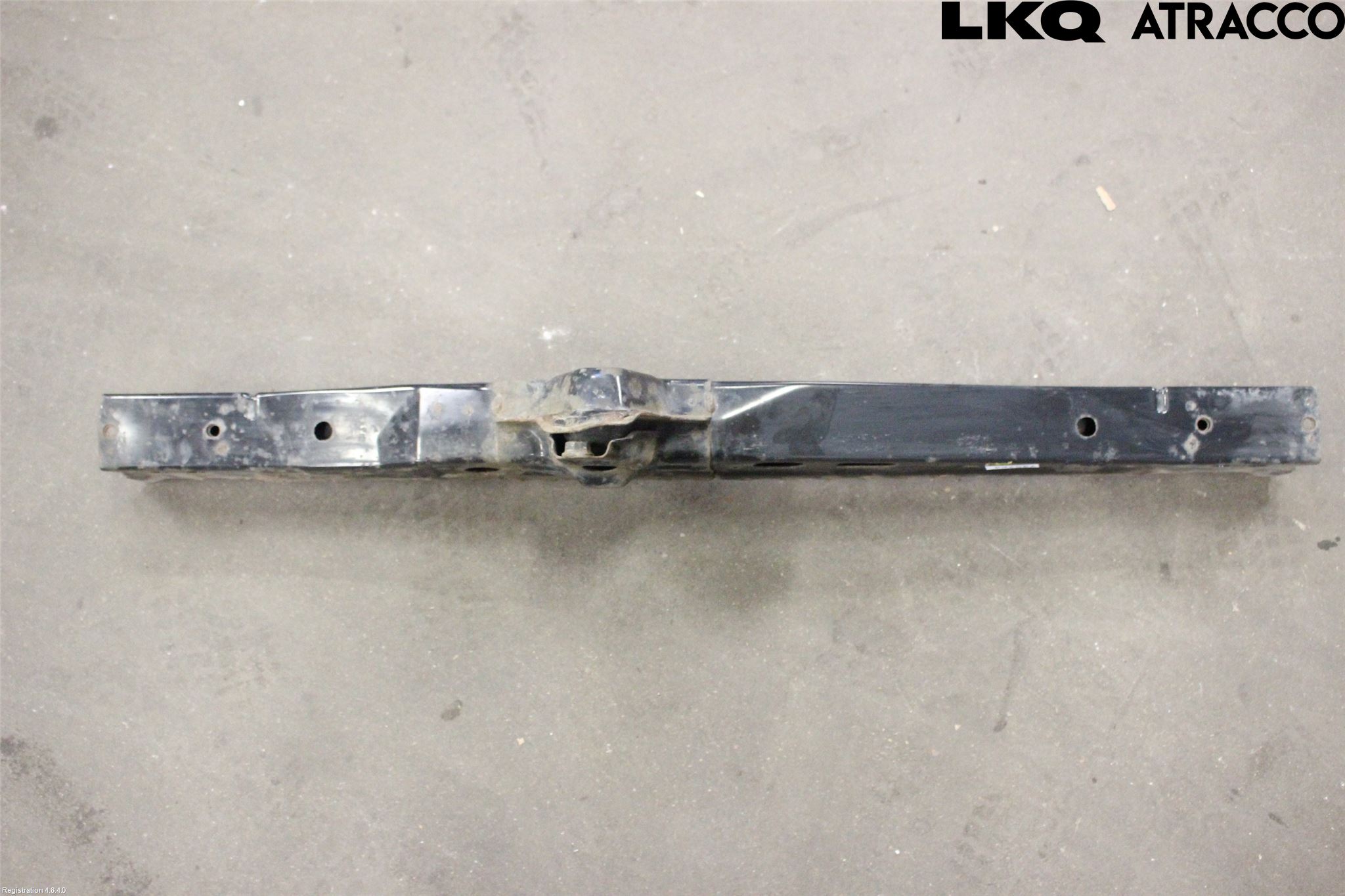 Toyota AURIS 10-12 Motorbjelke (Langs Gående )