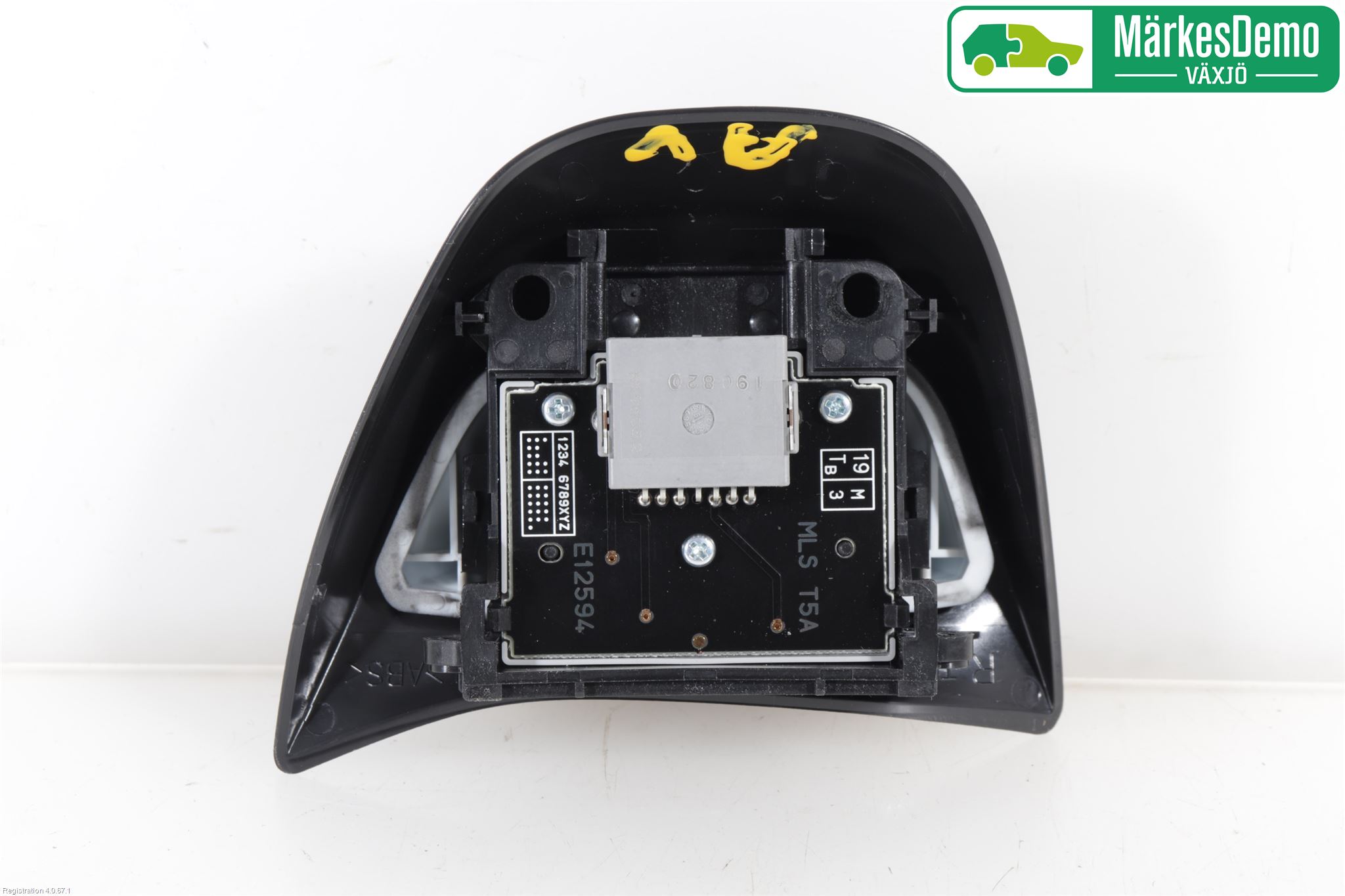 Honda HR-V 15-21 Bryter Ratt Radio-Stereo
