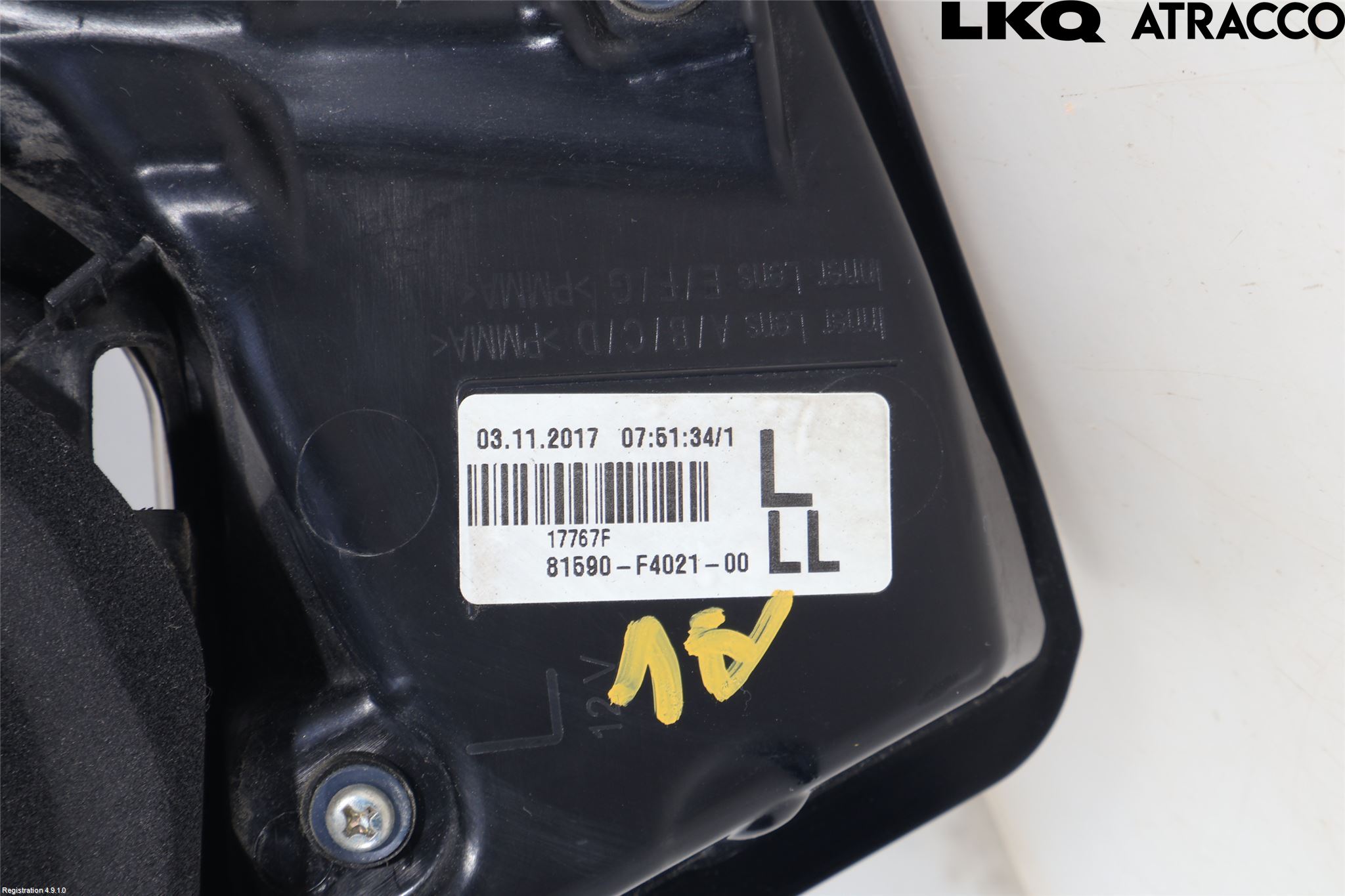 Toyota C-HR 16-23 Baklykt Venstre  På Luke(Indre