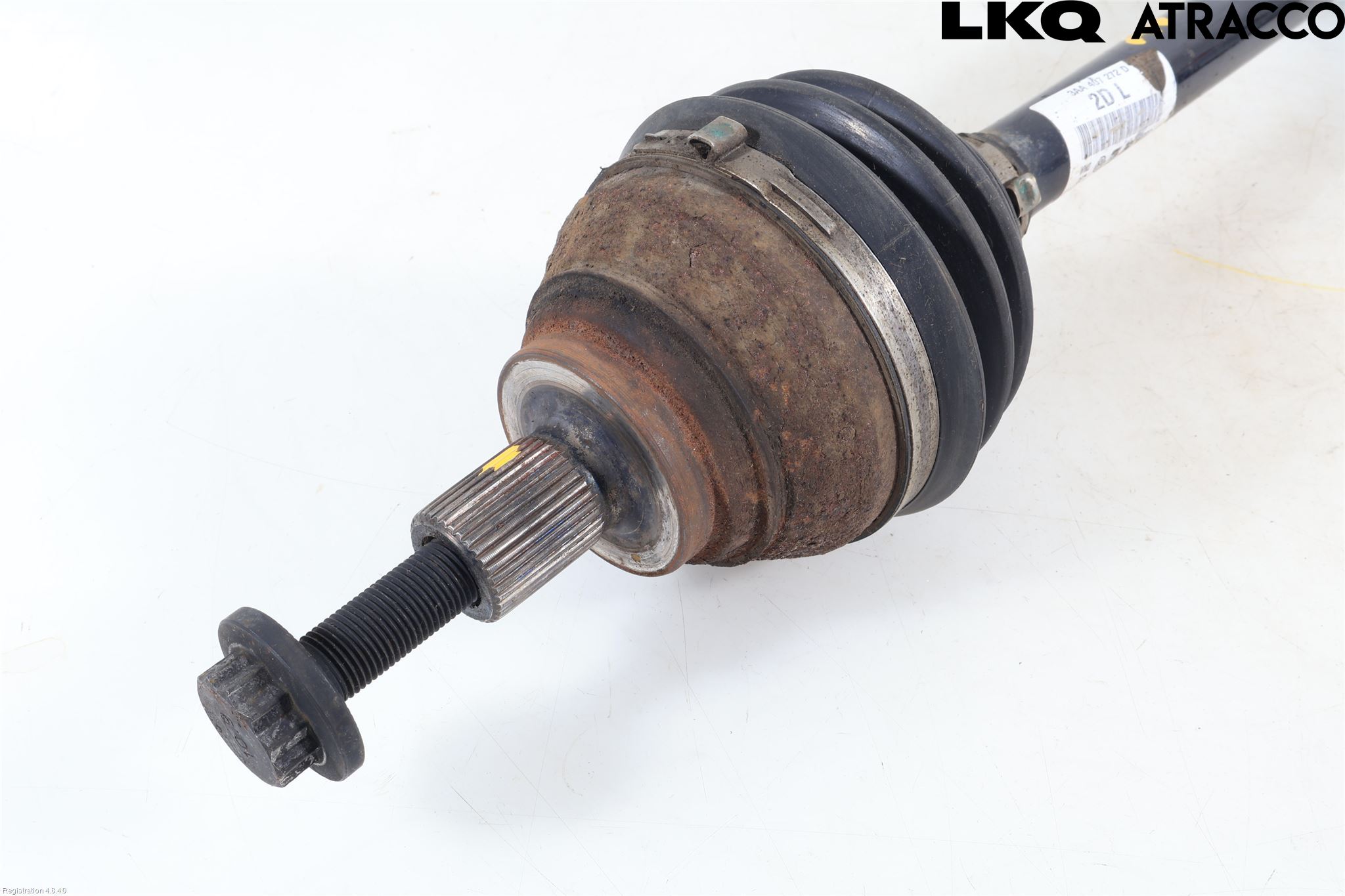 Volkswagen VW PASSAT 11-14 Drivaksel Foran Kompl Høyre