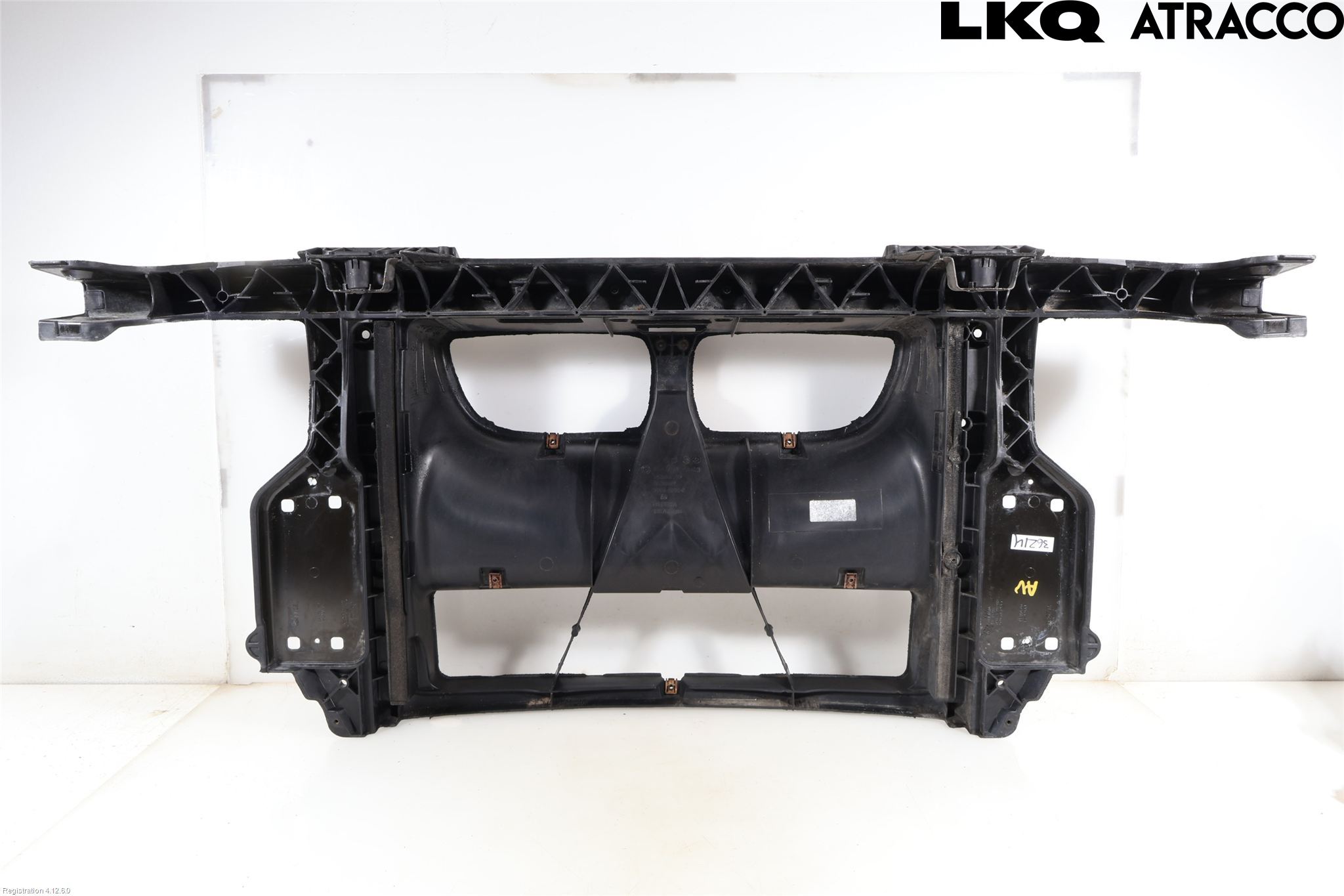 BMW 1 E87/81 5D/3D 03-11 Frontstykke-Boks