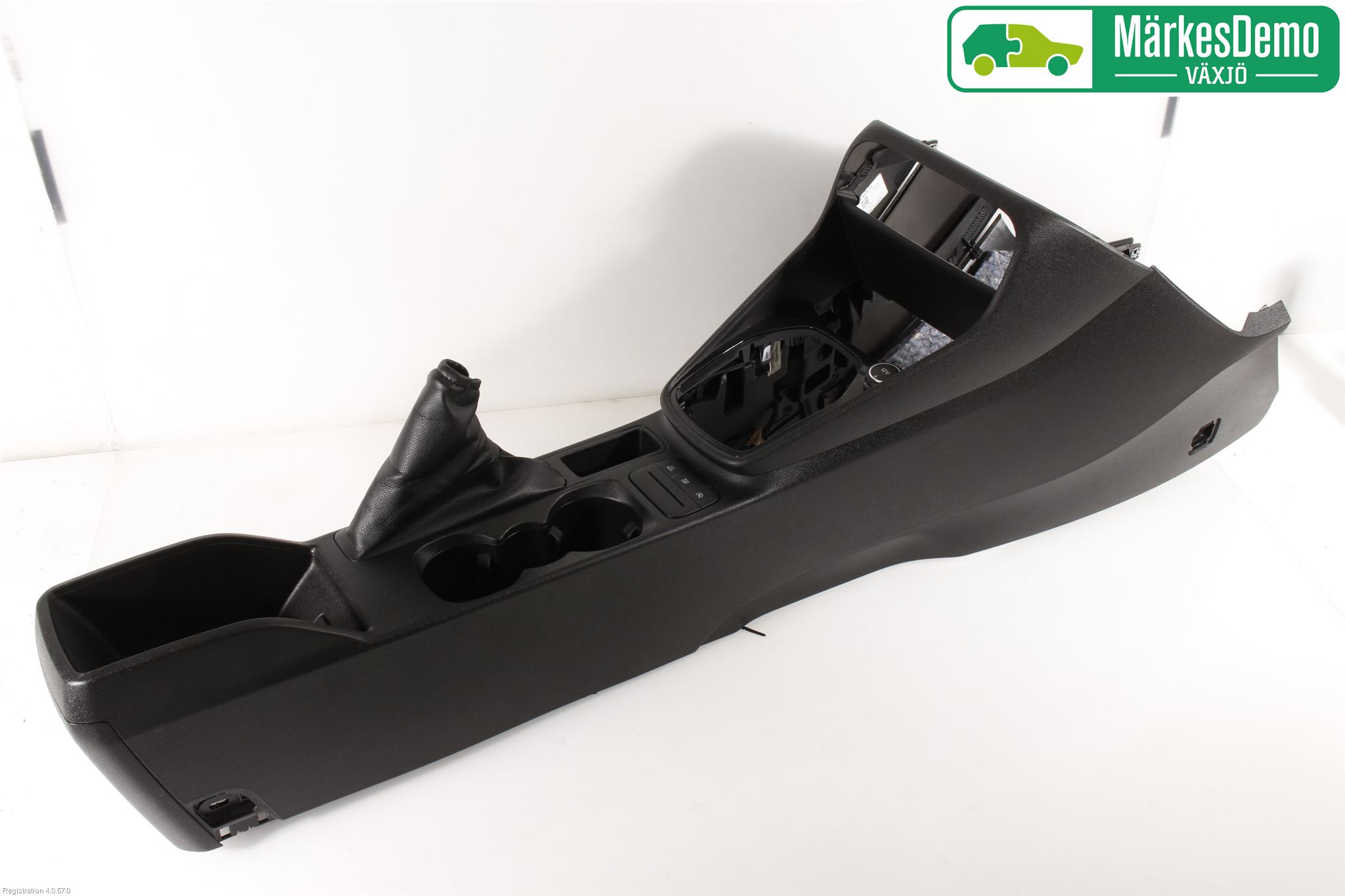 Suzuki SX4 S-CROSS 14-21 Instrumentkonsoll Gulv