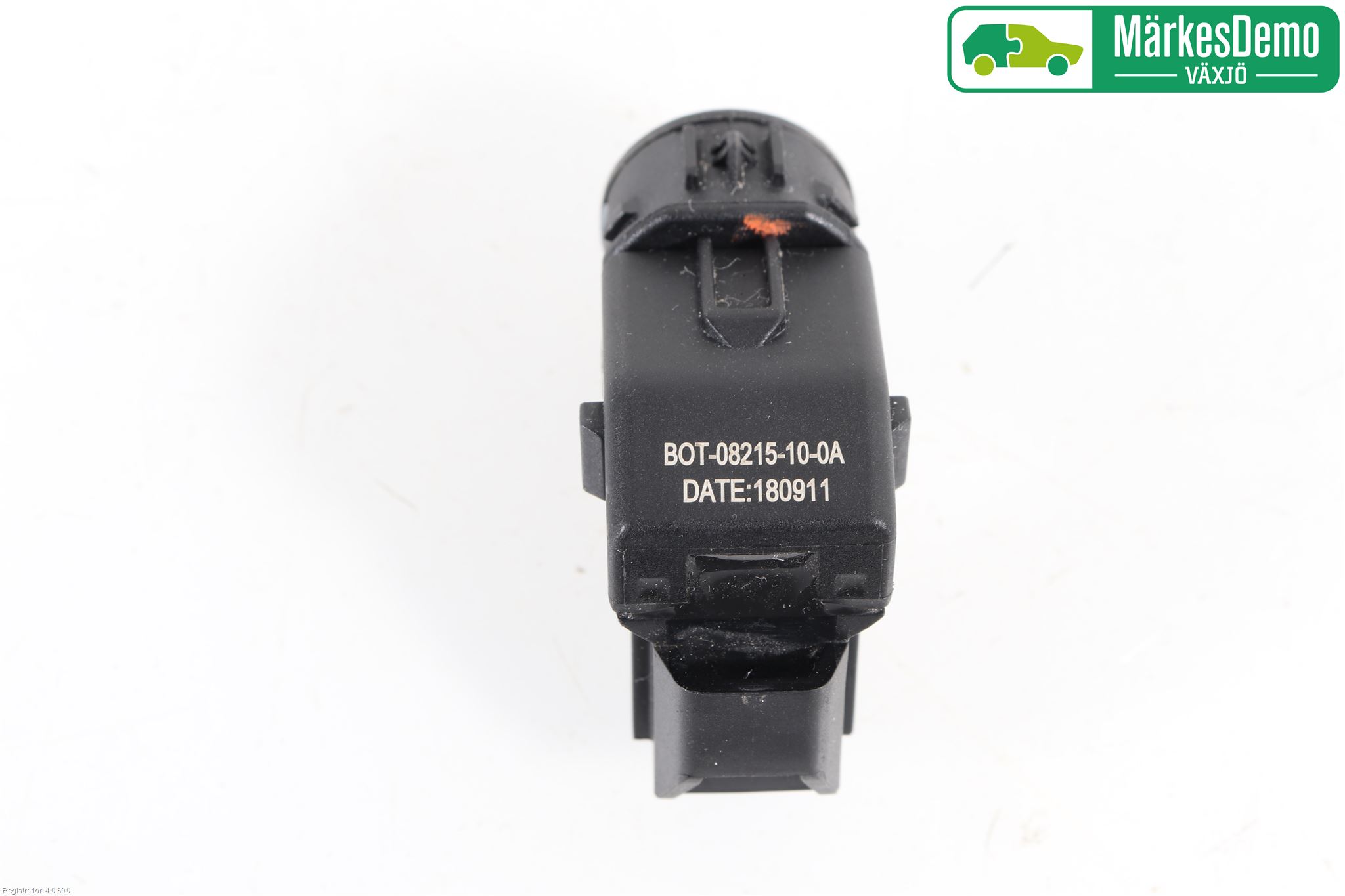 Suzuki VITARA 15- Sensor Parkering Front