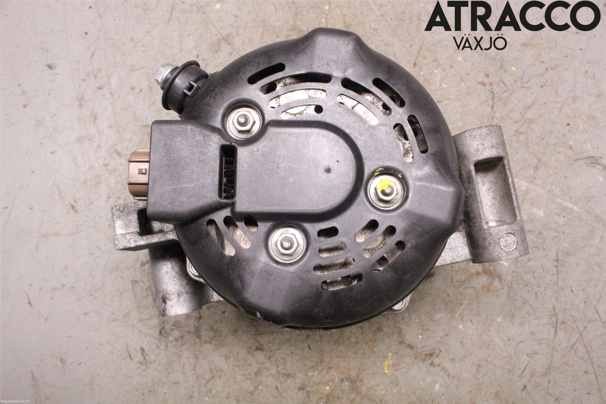 Toyota AVENSIS 09-15 Dynamo