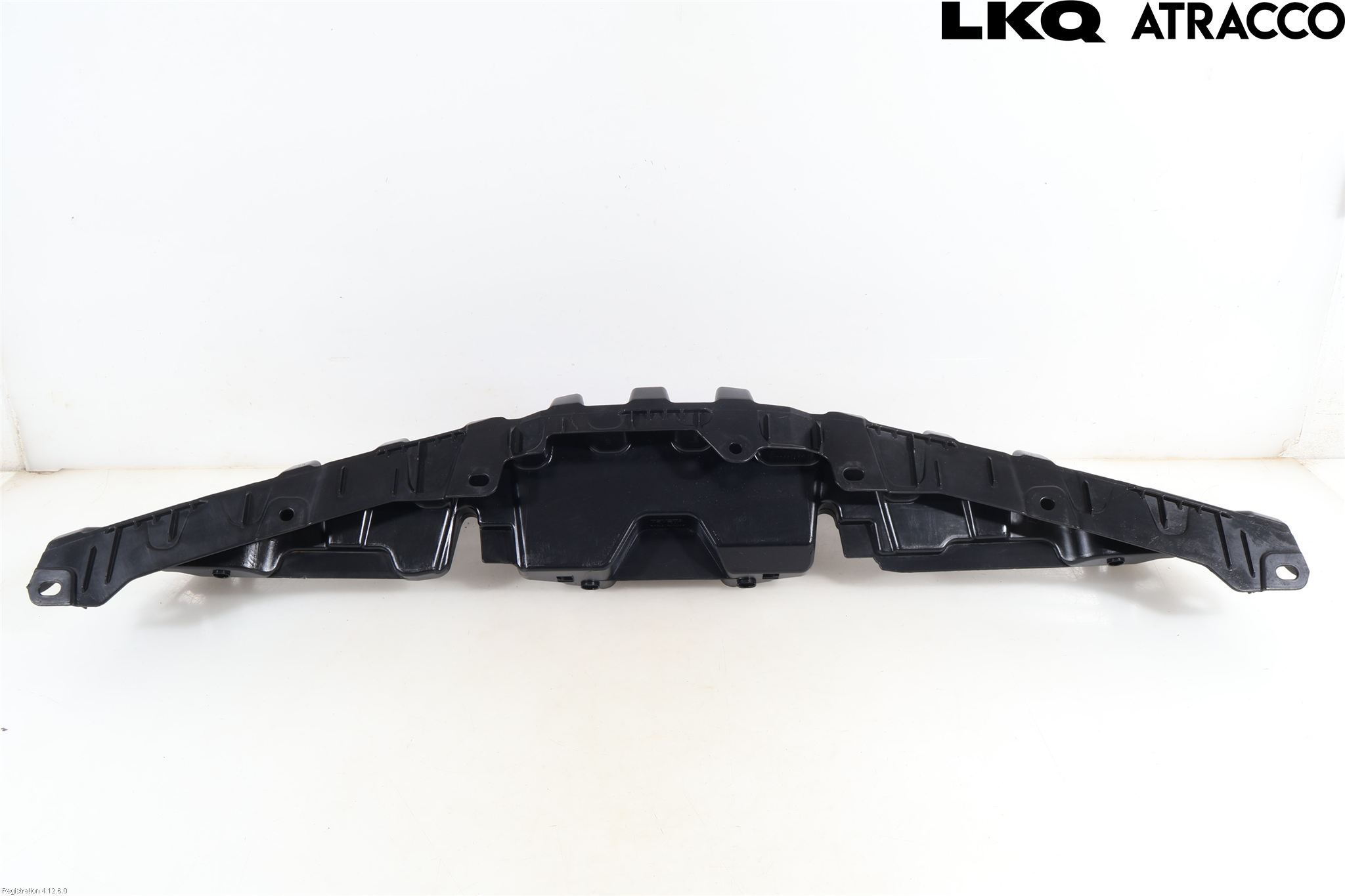 Toyota YARIS XP130 12-14 Grill Komplett