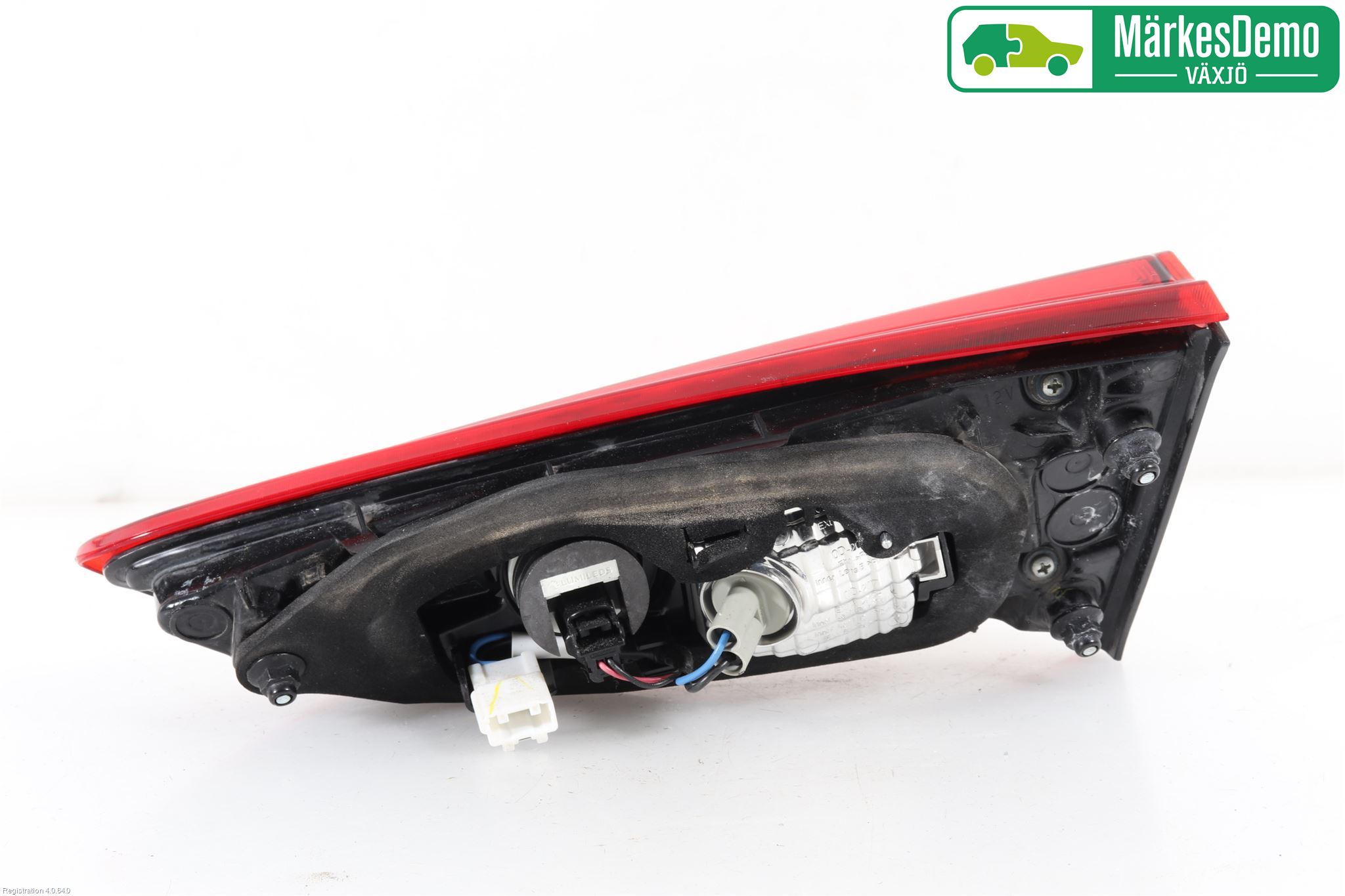 Toyota YARIS XP130 15-20 Baklykt Venstre  På Luke(Indre