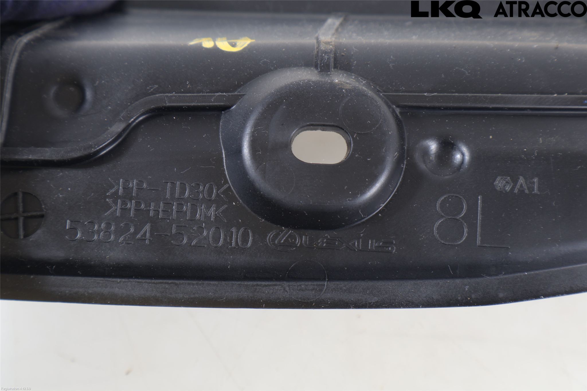 Lexus LBX 24- Skjerm Hjørne Utfylling Foran