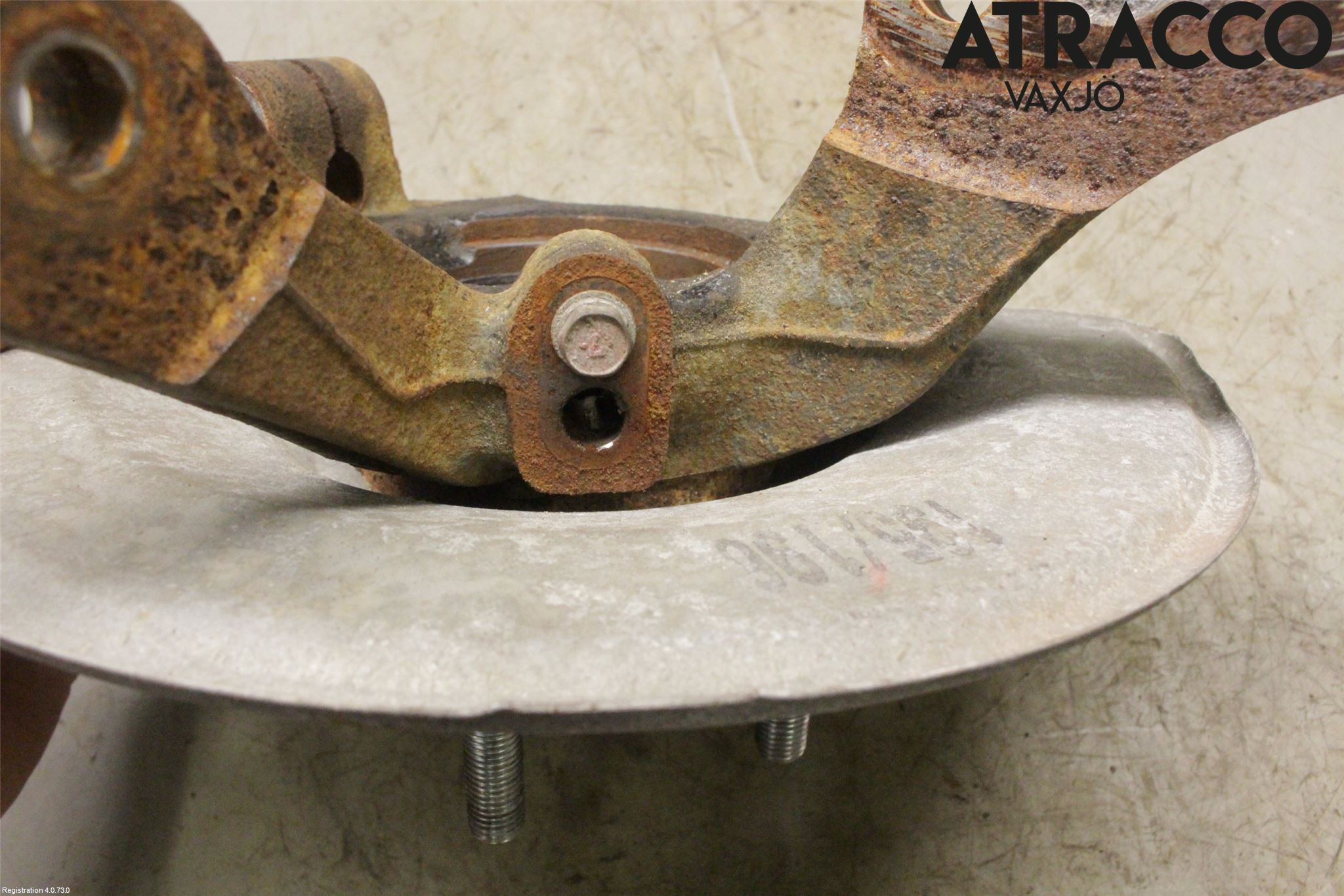 Mitsubishi OUTLANDER 13-21 Spindel Hf