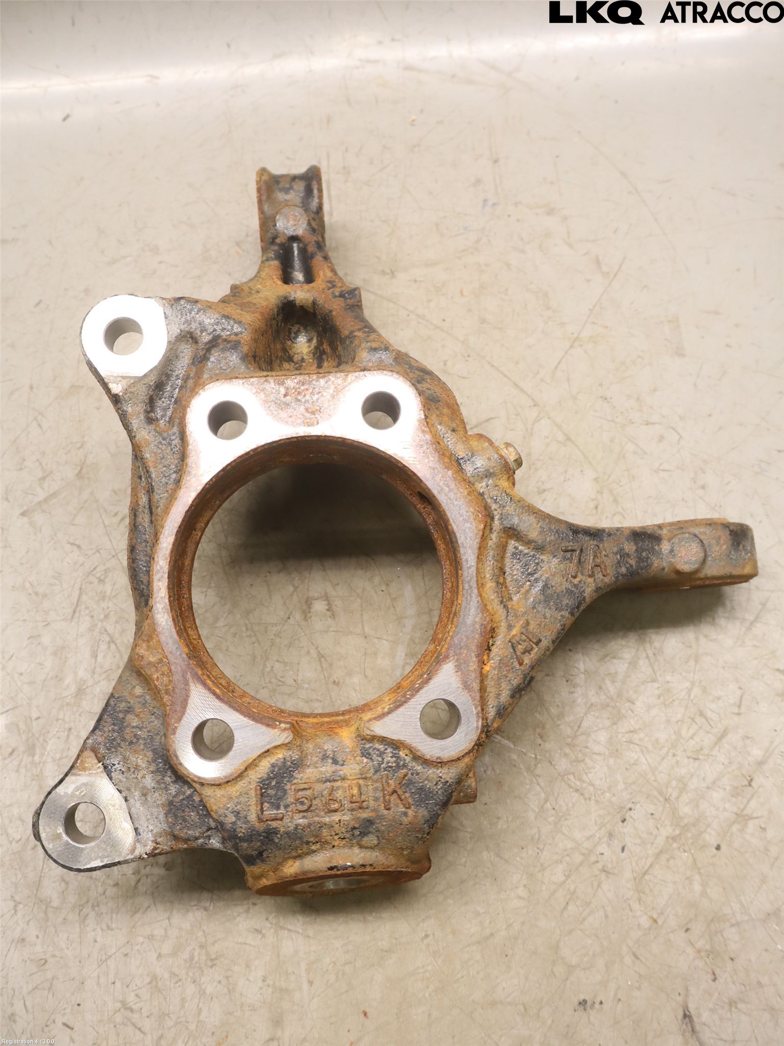 Toyota RAV4 19- Spindel Vf