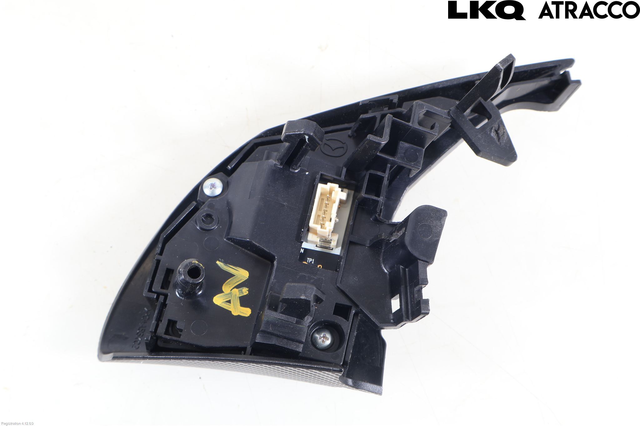 Mazda 3 III 14-19 Bryter Ratt Radio-Stereo