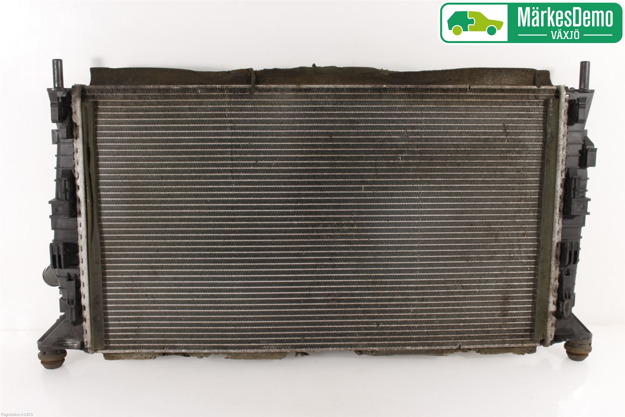 Ford FOCUS     04-07 Radiator Manuell