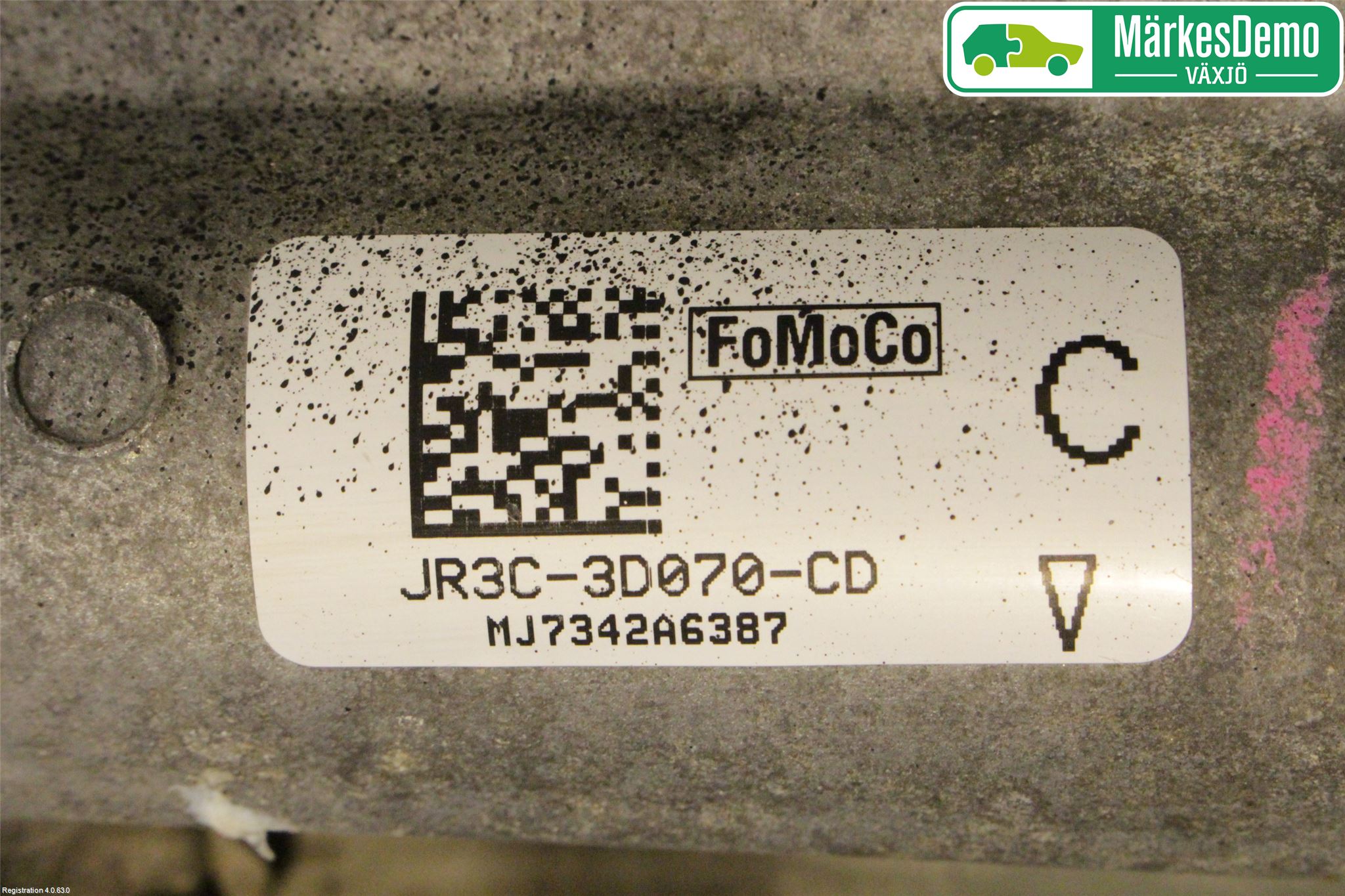 Ford MUSTANG VI 15-22 Servo Snekke - Tannstang