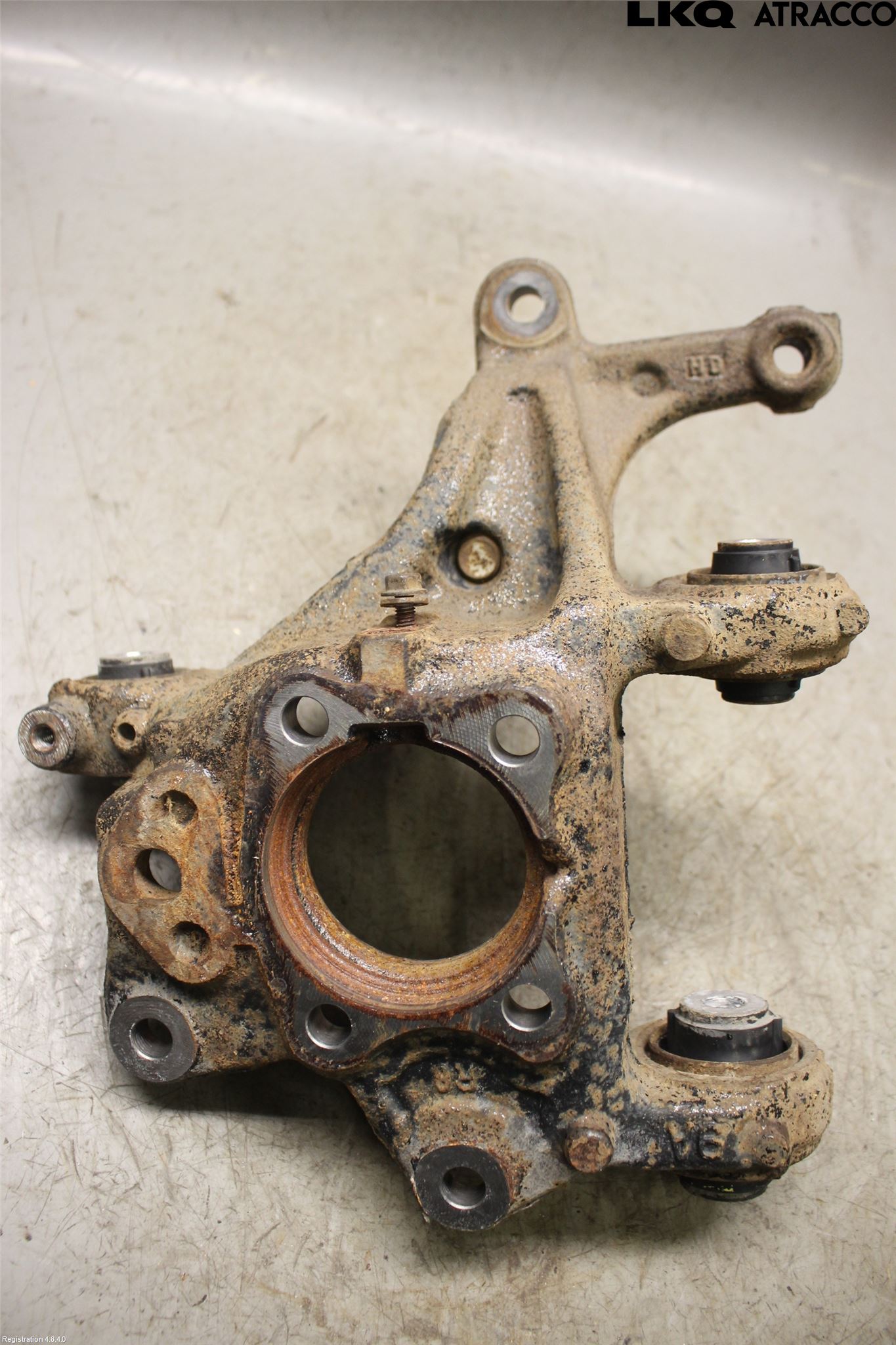 Toyota COROLLA CROSS XG10 22- Spindel Hb