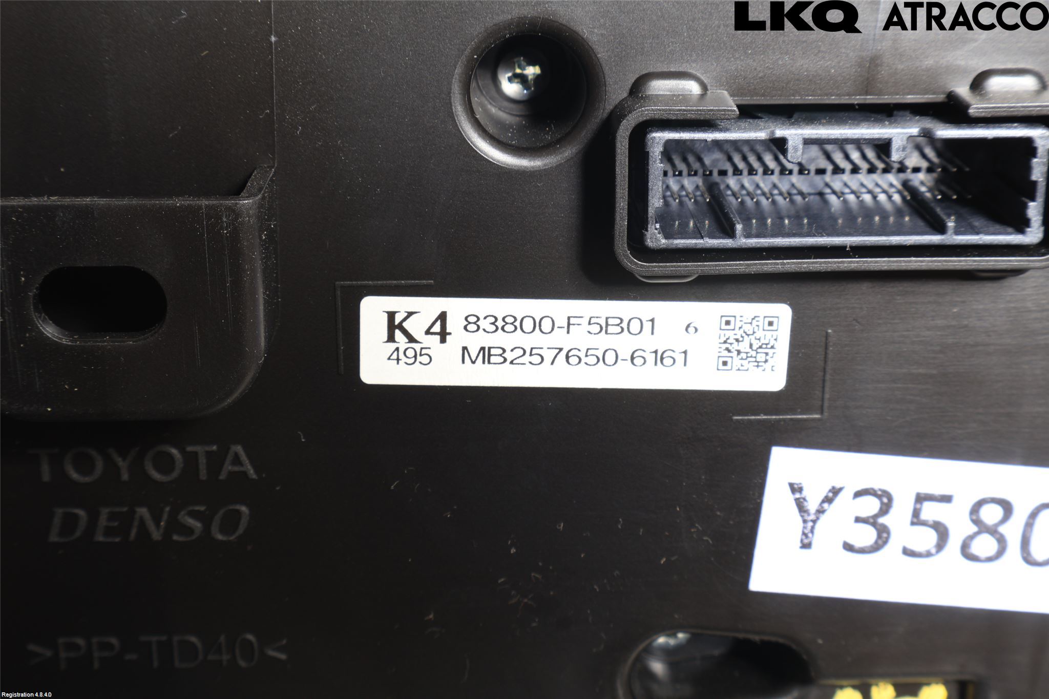 Toyota YARIS CROSS XP21 21- Instr Kombinert