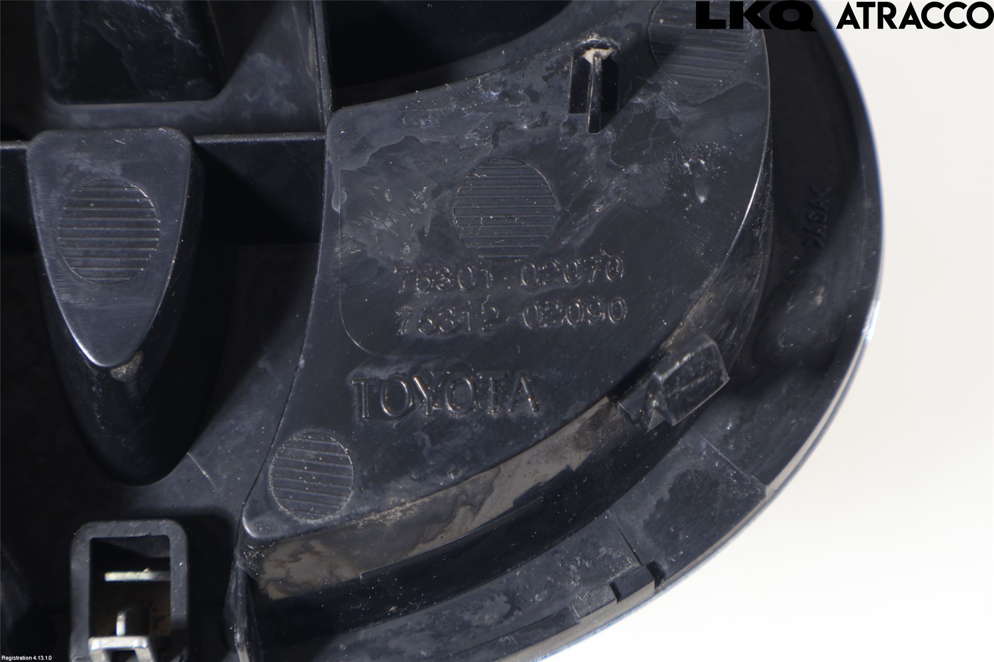 Toyota AURIS 10-12 Emblem