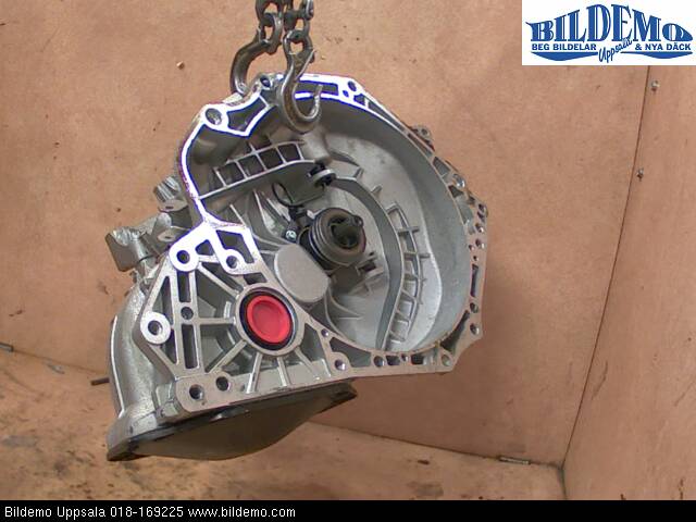Opel CORSA D 07-14 Gearkasse 5 Trinn