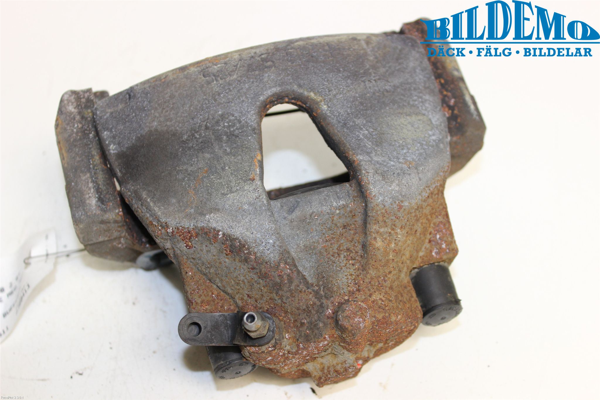 Saab 9-5     06-10 Bremsecaliper Foran Venstre