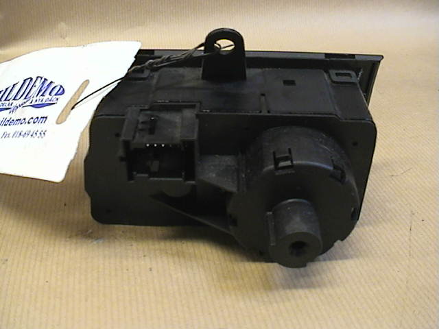 Mercedes-Benz MB E-KLASS (W211) 02-09 Bryter Hovedlys