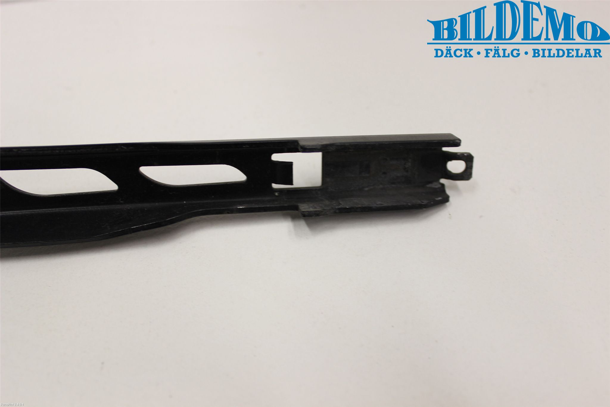 BMW 5 E60/61 Sed/Tou 02-10 Viskerarm-Armer Frontrute
