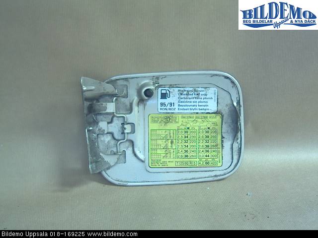 Audi A4/S4 99B-00 Drivstoff Tankluke
