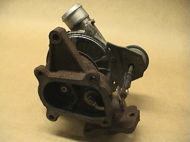 Peugeot PARTNER   03-08 Turboaggregat